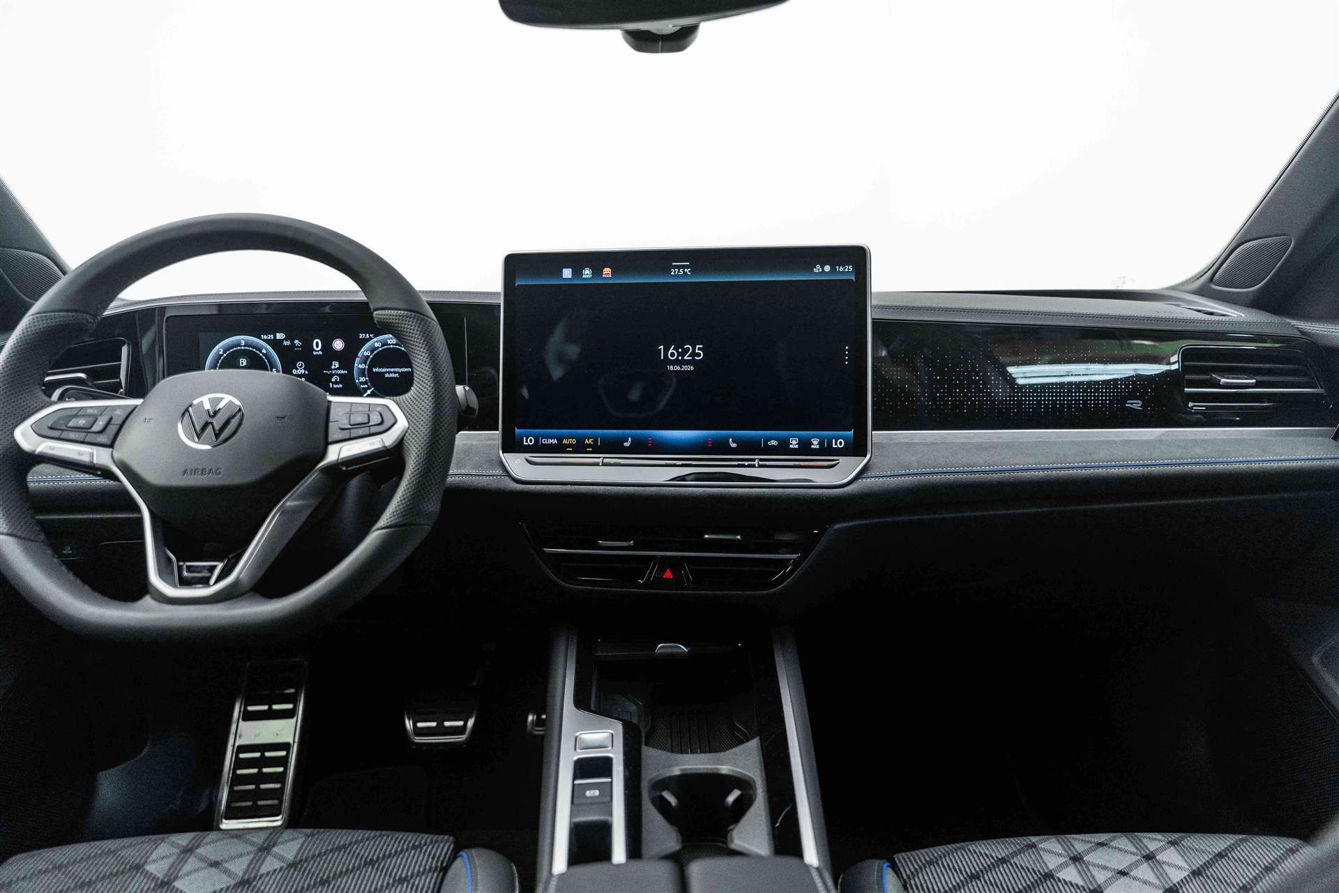 VW Passat Variant 2.0 TDi evo R-Line 4Motion DSG-Automat-image-8