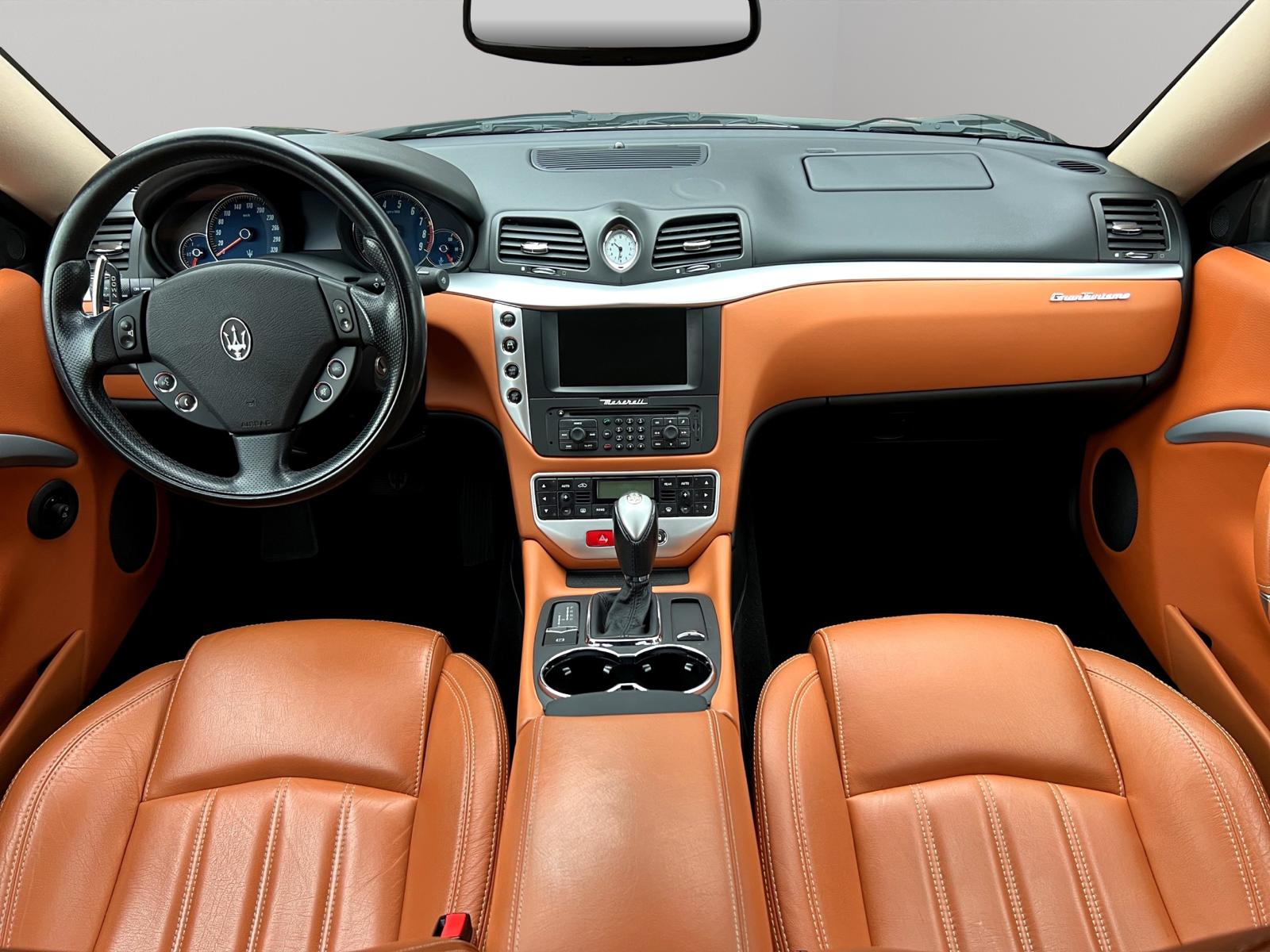MASERATI GranTurismo Automatica-image-17