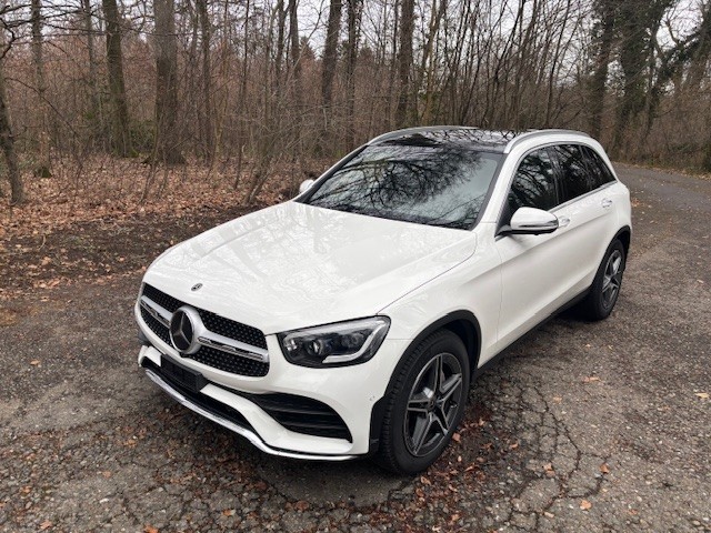 MERCEDES-BENZ GLC 220 d AMG Line 4m-image-0