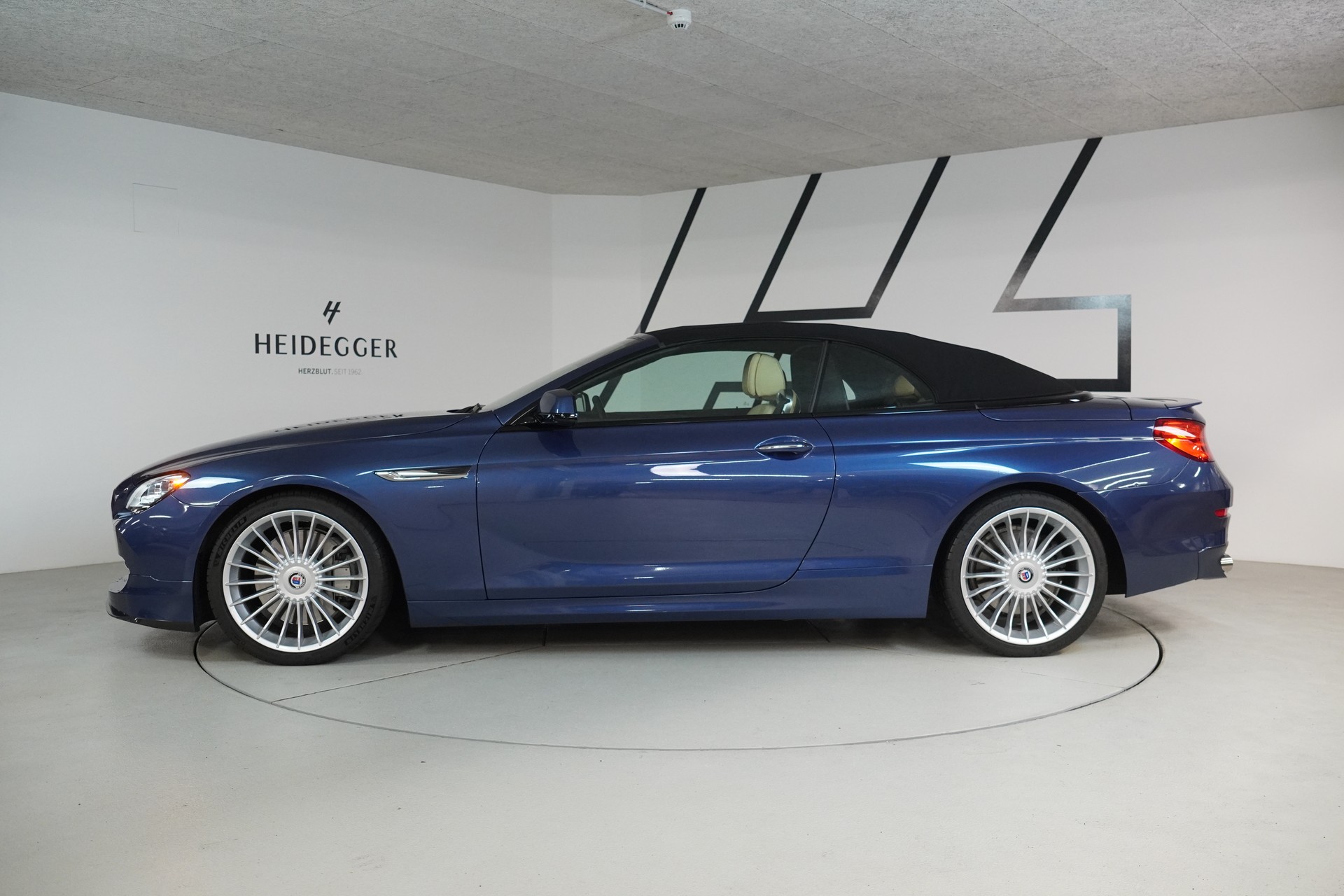 BMW-ALPINA B6 BiTurbo 4.4 V8 Cabrio Switch-Tronic-image-3