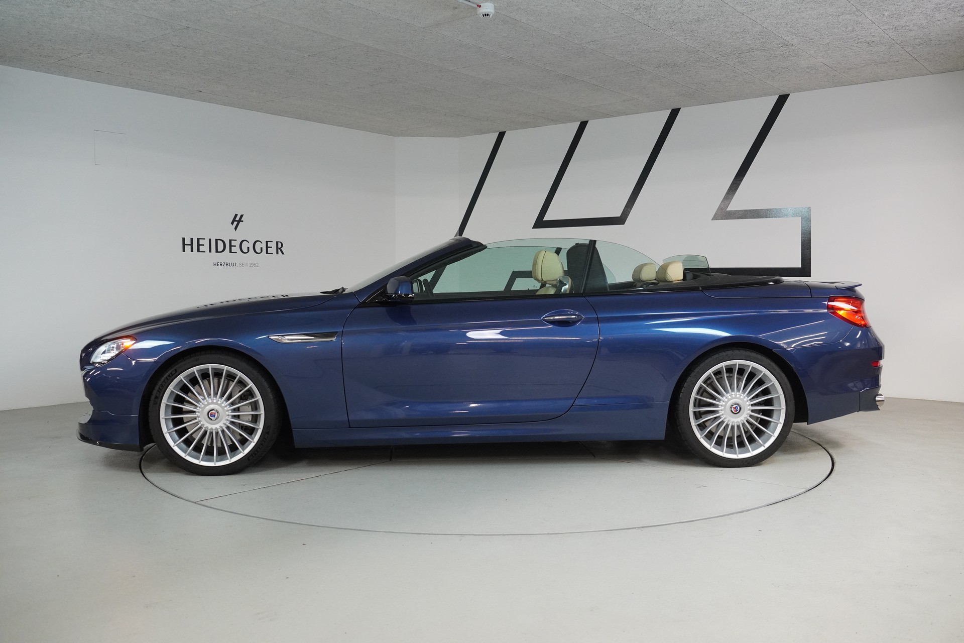 BMW-ALPINA B6 BiTurbo 4.4 V8 Cabrio Switch-Tronic-image-11