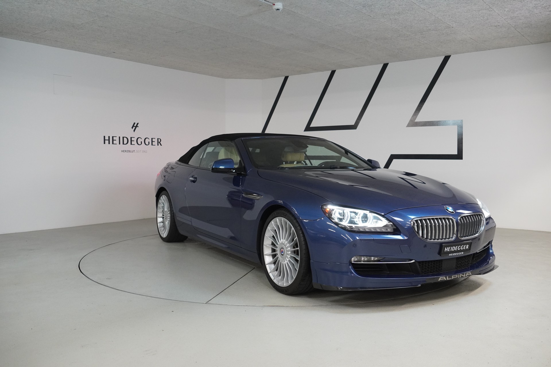 BMW-ALPINA B6 BiTurbo 4.4 V8 Cabrio Switch-Tronic-image-2