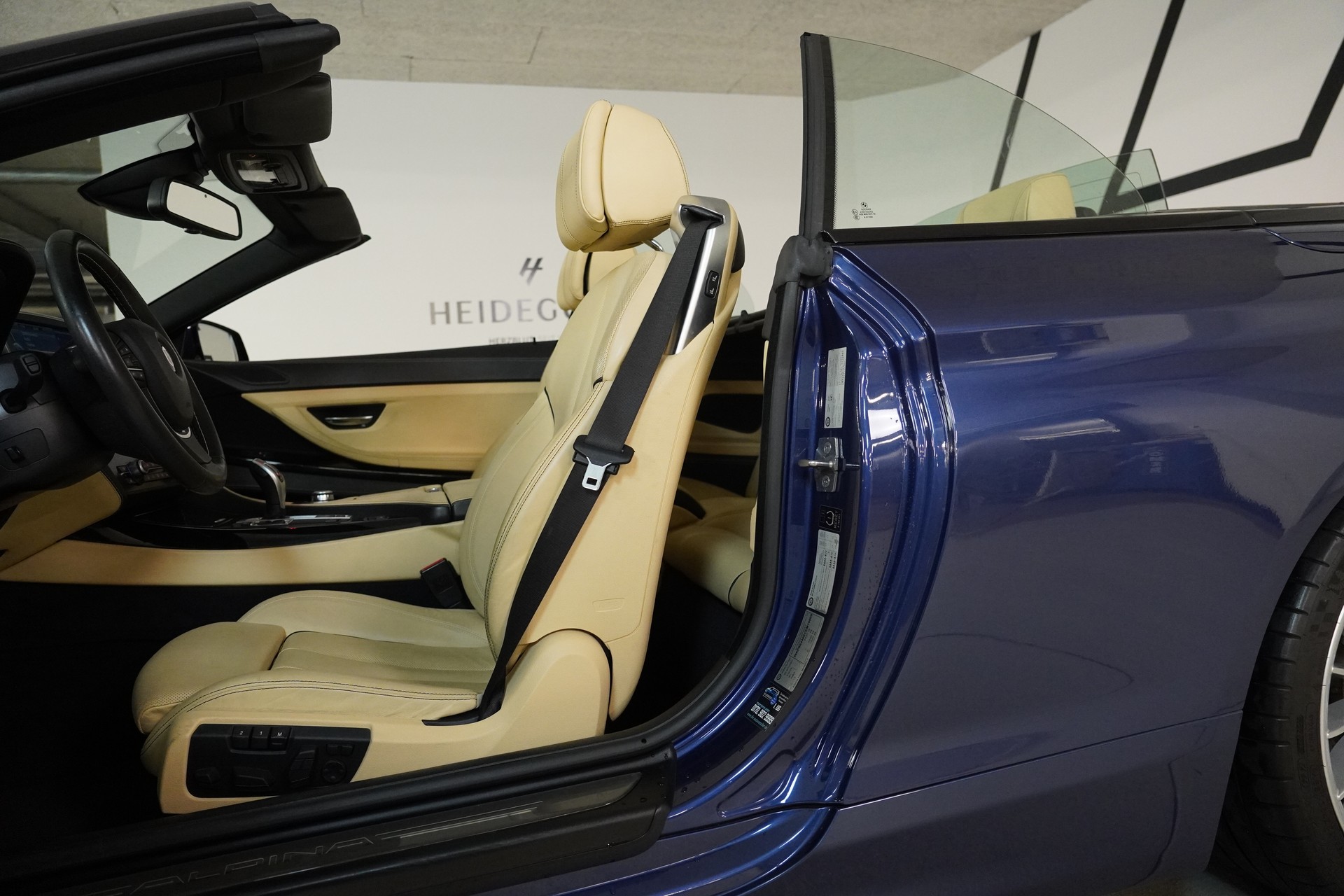 BMW-ALPINA B6 BiTurbo 4.4 V8 Cabrio Switch-Tronic-image-18
