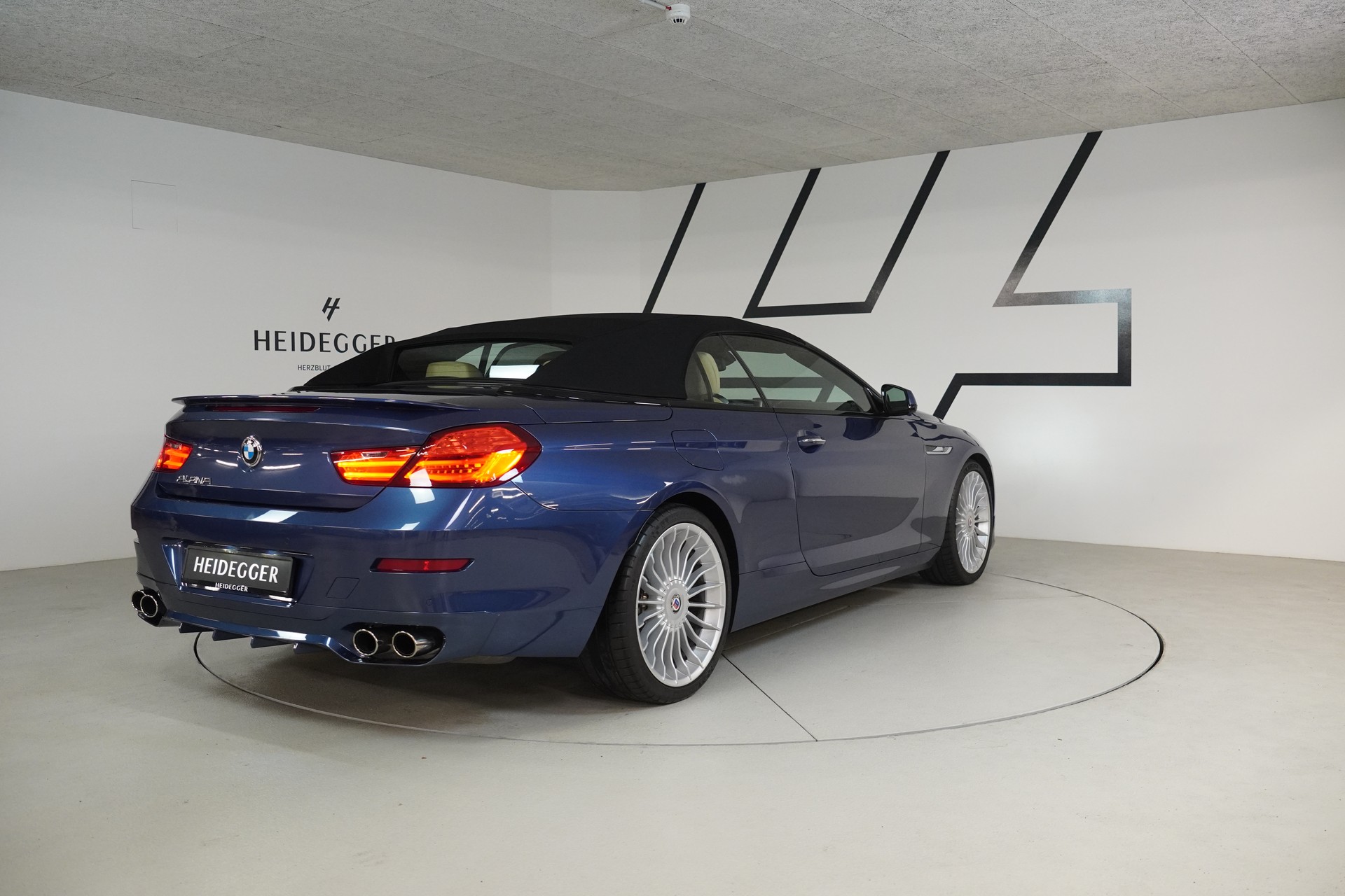 BMW-ALPINA B6 BiTurbo 4.4 V8 Cabrio Switch-Tronic-image-6