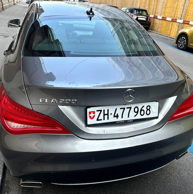 MERCEDES-BENZ CLA 200 Urban-image-3