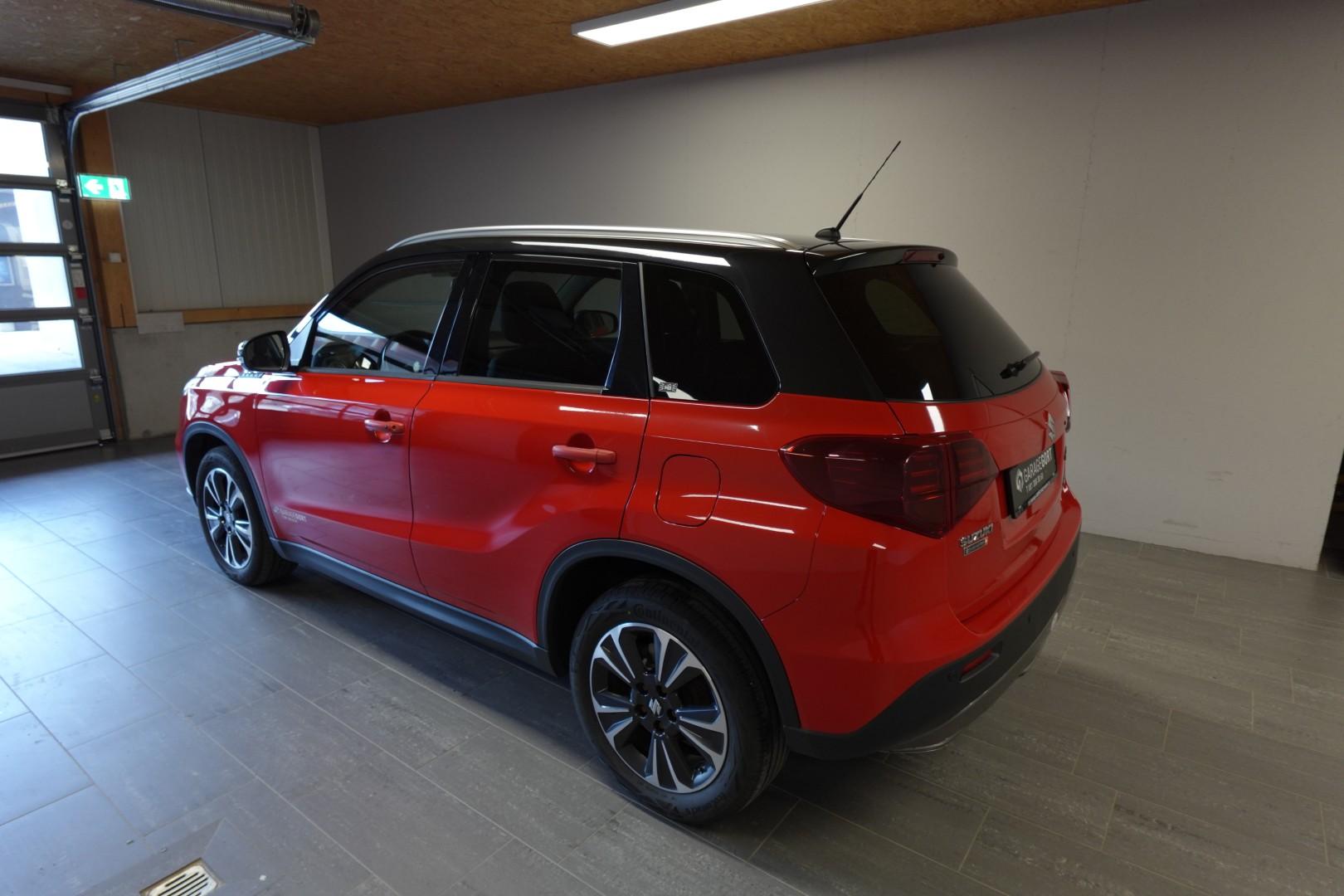 SUZUKI Vitara 1.4 T Compact Top 4x4-image-12