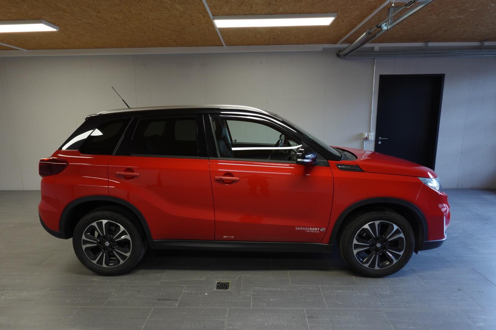 SUZUKI Vitara 1.4 T Compact Top 4x4-image-5