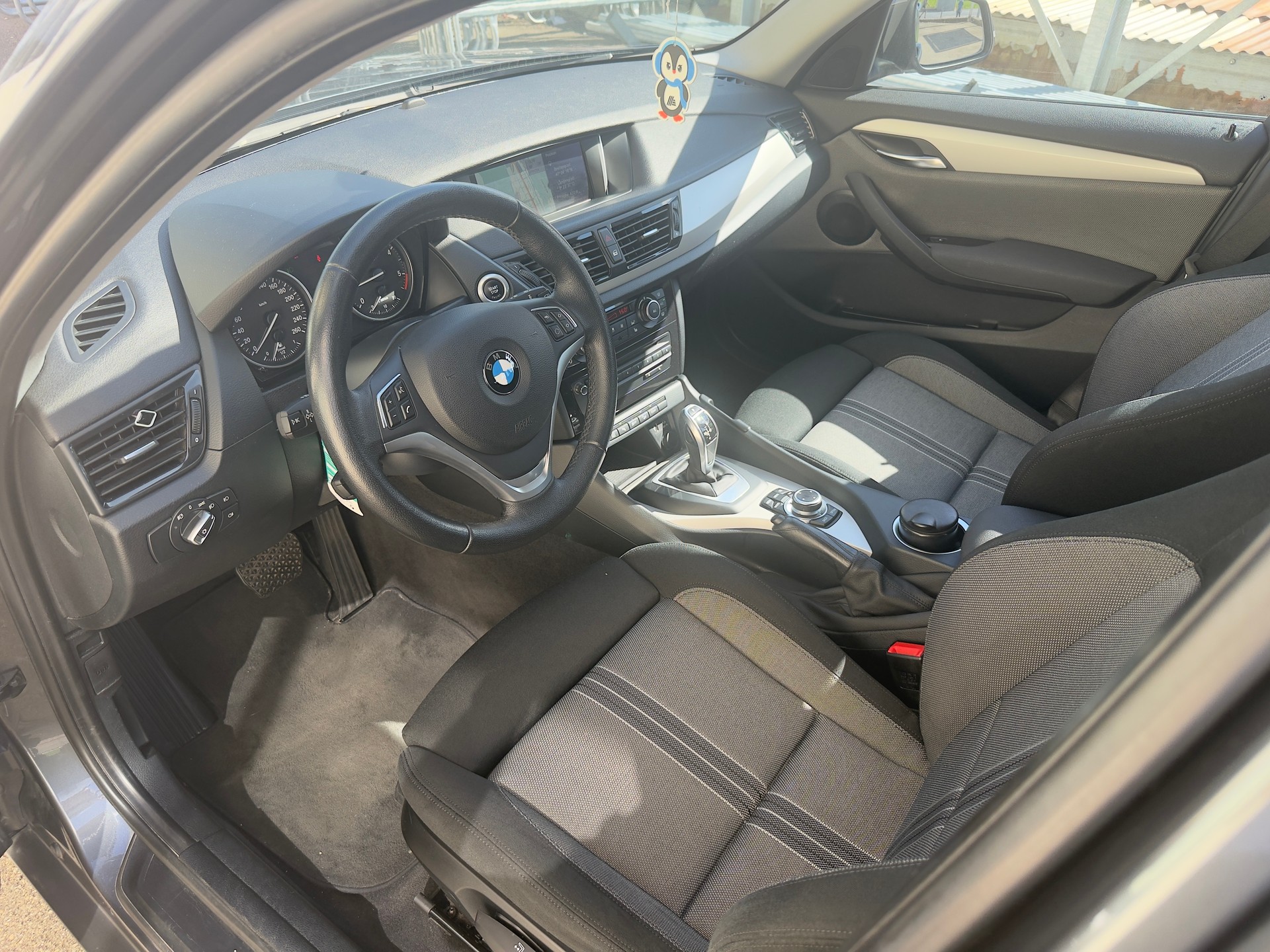 BMW X1 xDrive 18d Steptronic-image-10