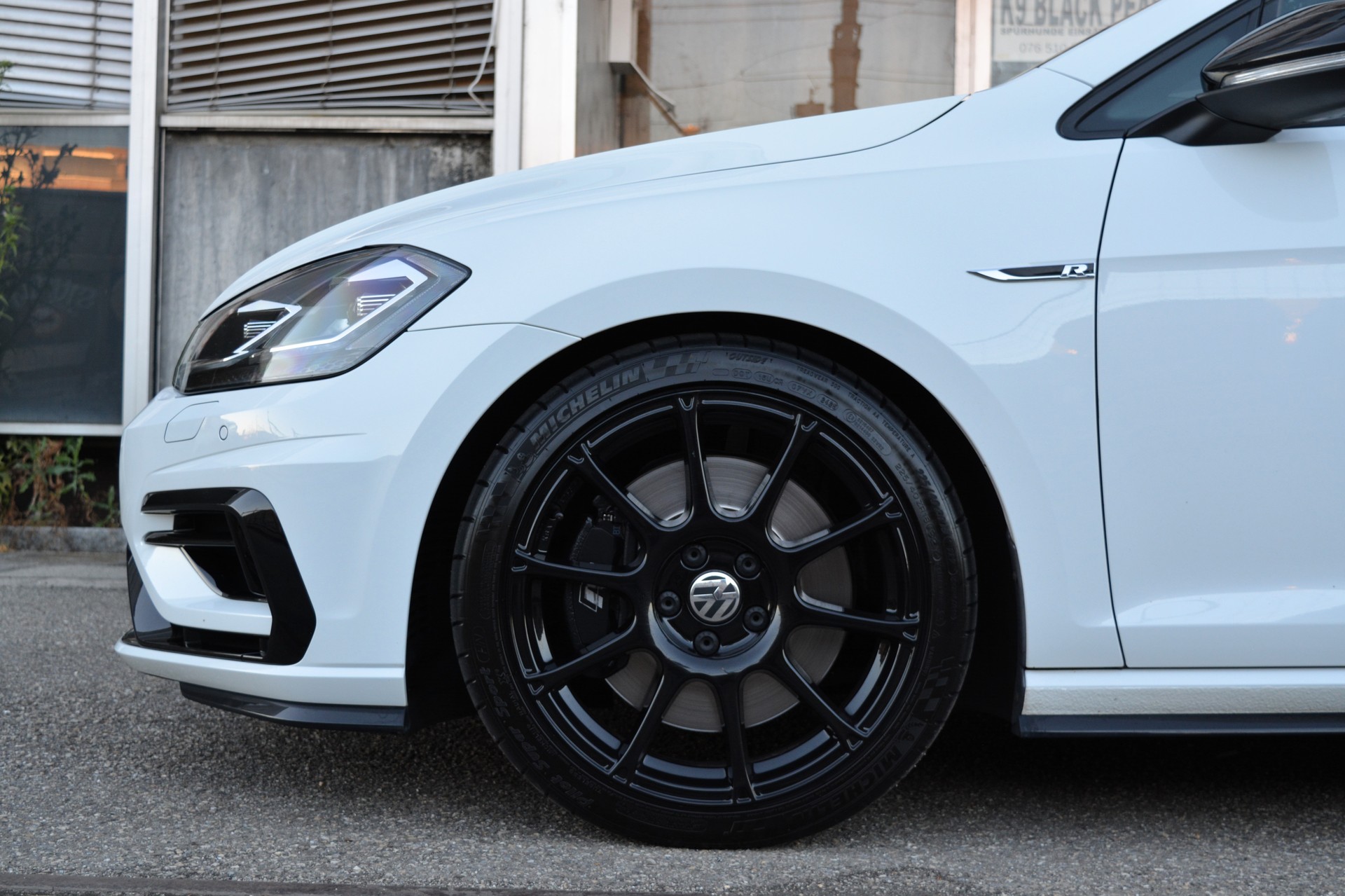 VW 2.0 TSI R 310 4motion-image-15