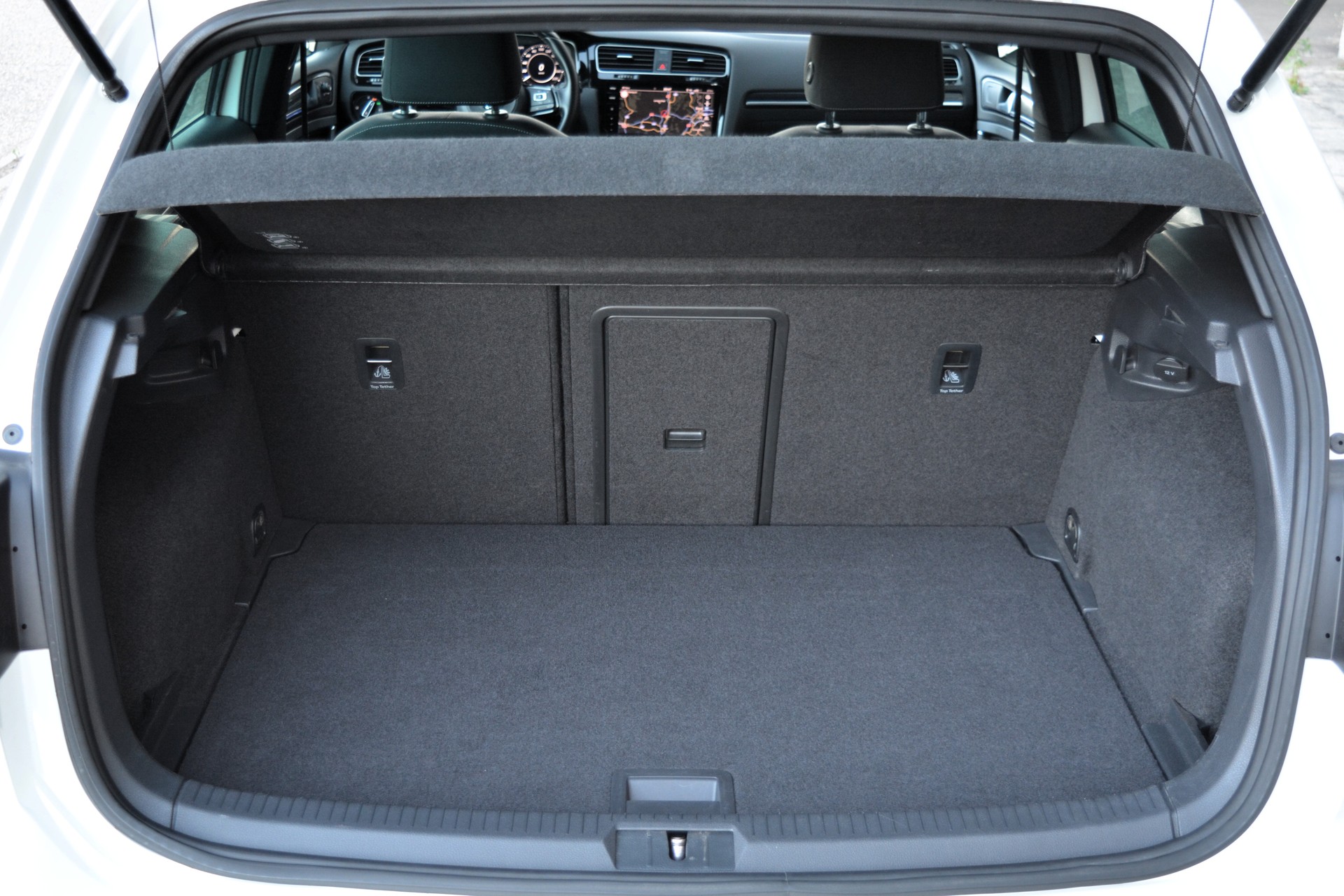 VW 2.0 TSI R 310 4motion-image-13