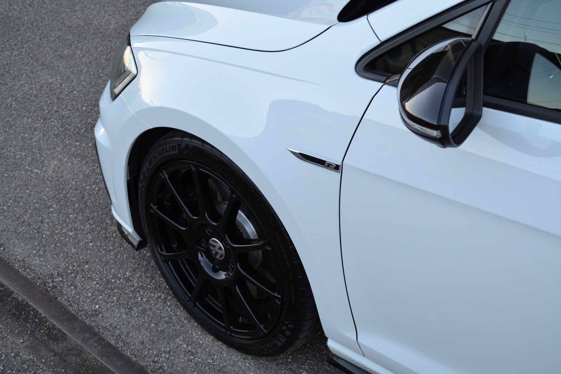 VW 2.0 TSI R 310 4motion-image-17