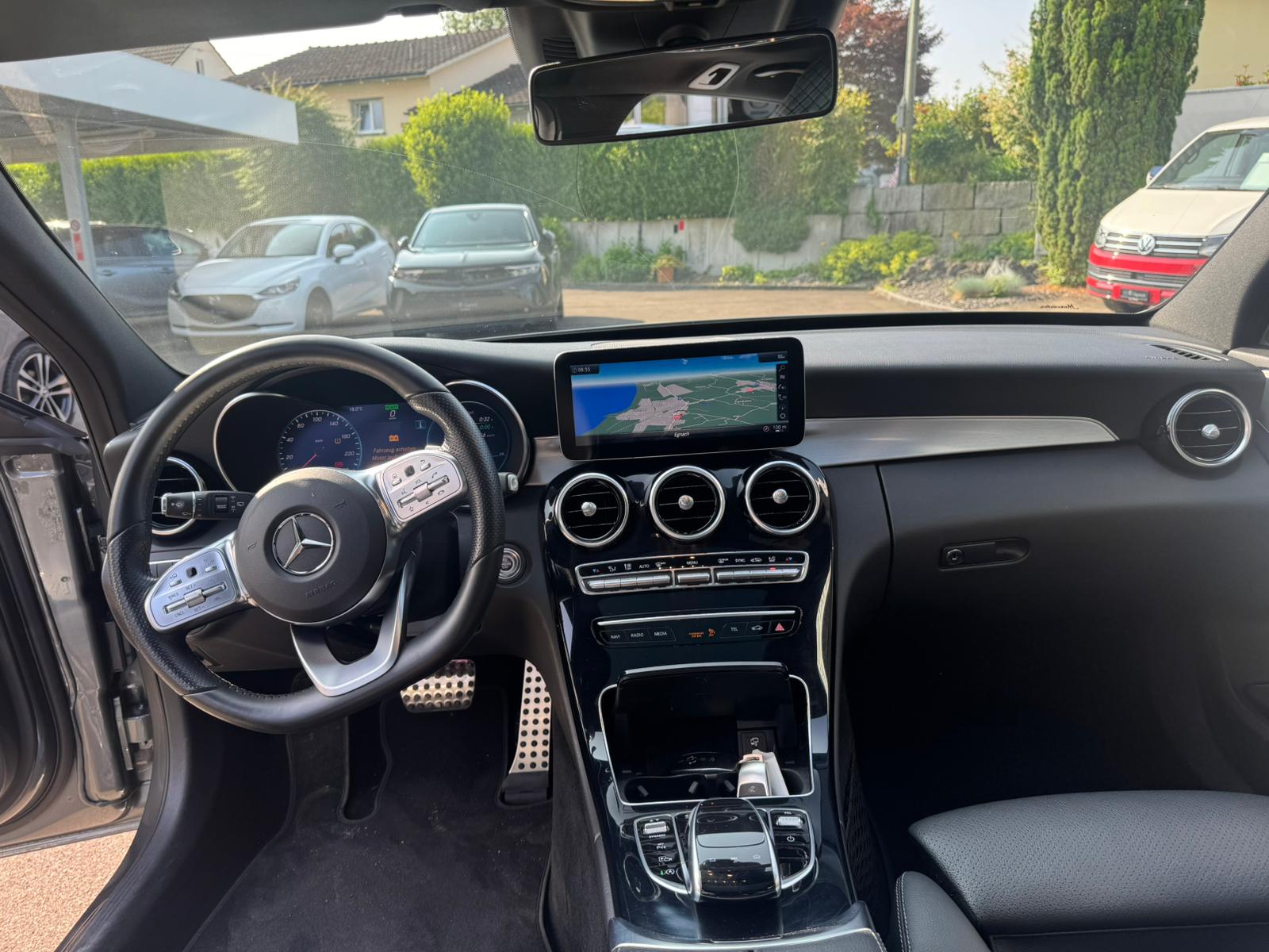 MERCEDES-BENZ C 200 Swiss Star AMG Line 4M 9G-Tronic-image-10
