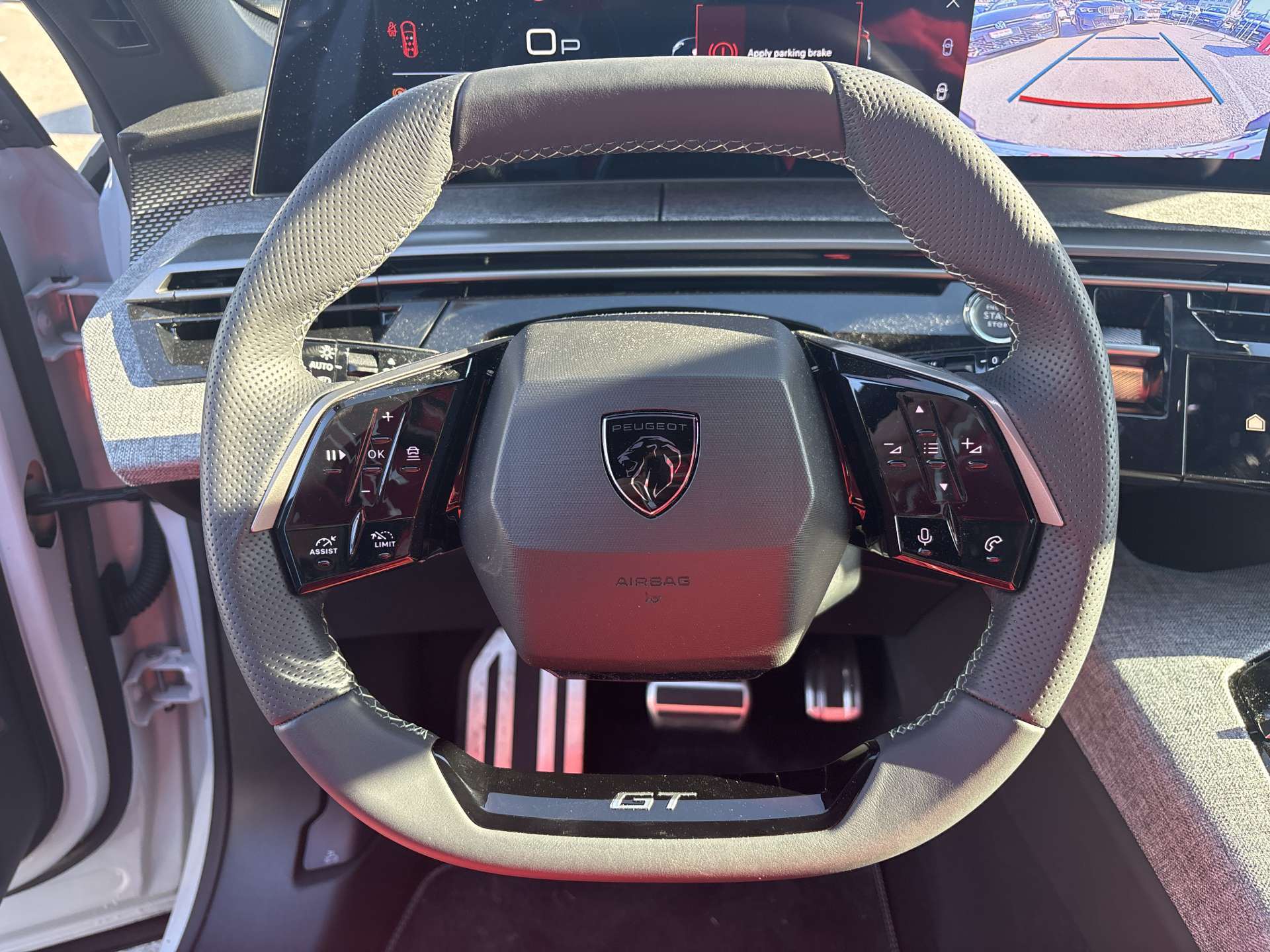 PEUGEOT 5008 145 Hybrid GT 7-Plätzer e-DCS-Automat-image-15