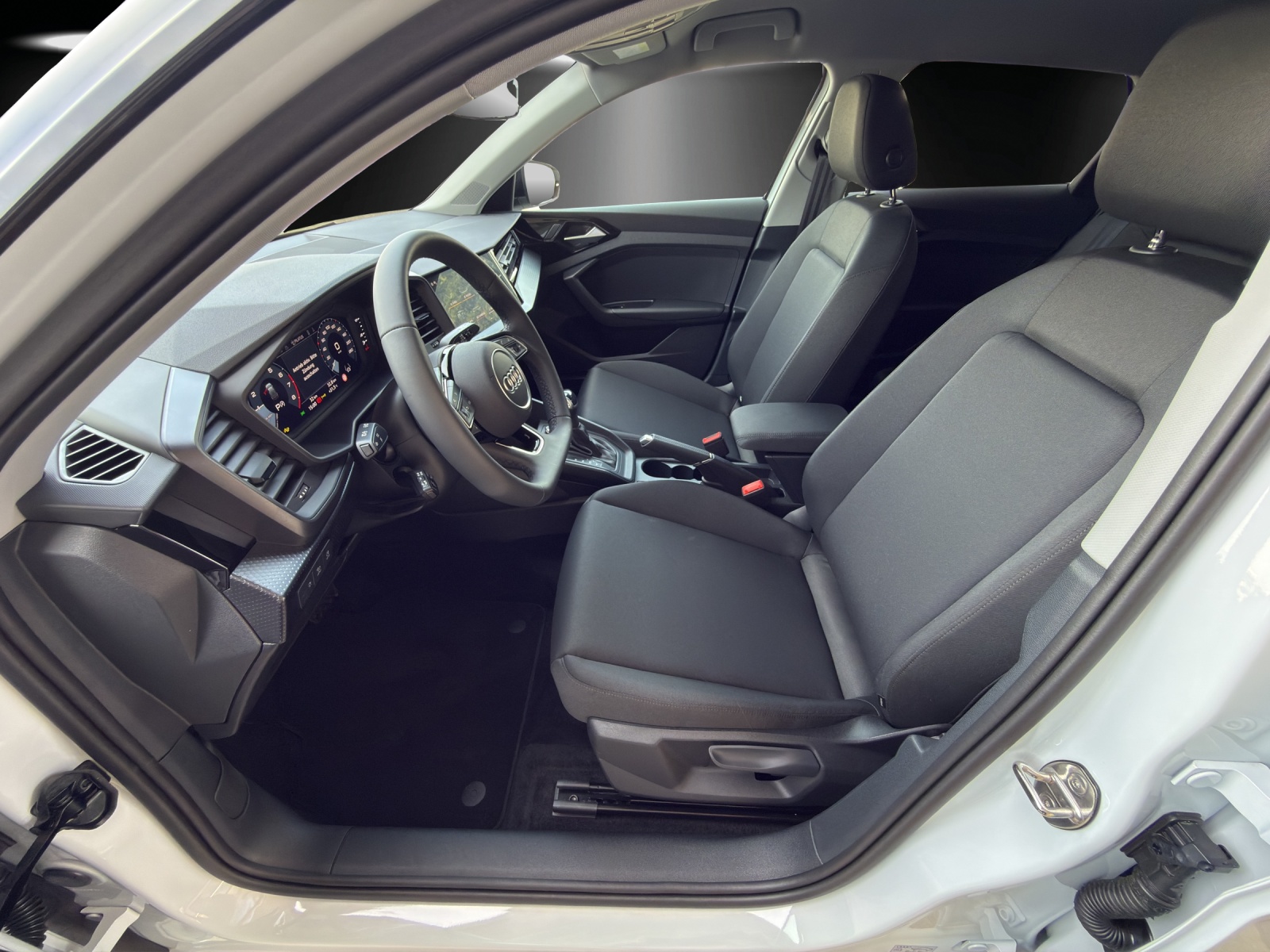 AUDI A1 Sportback 30 TFSI Attraction S-tronic-image-9