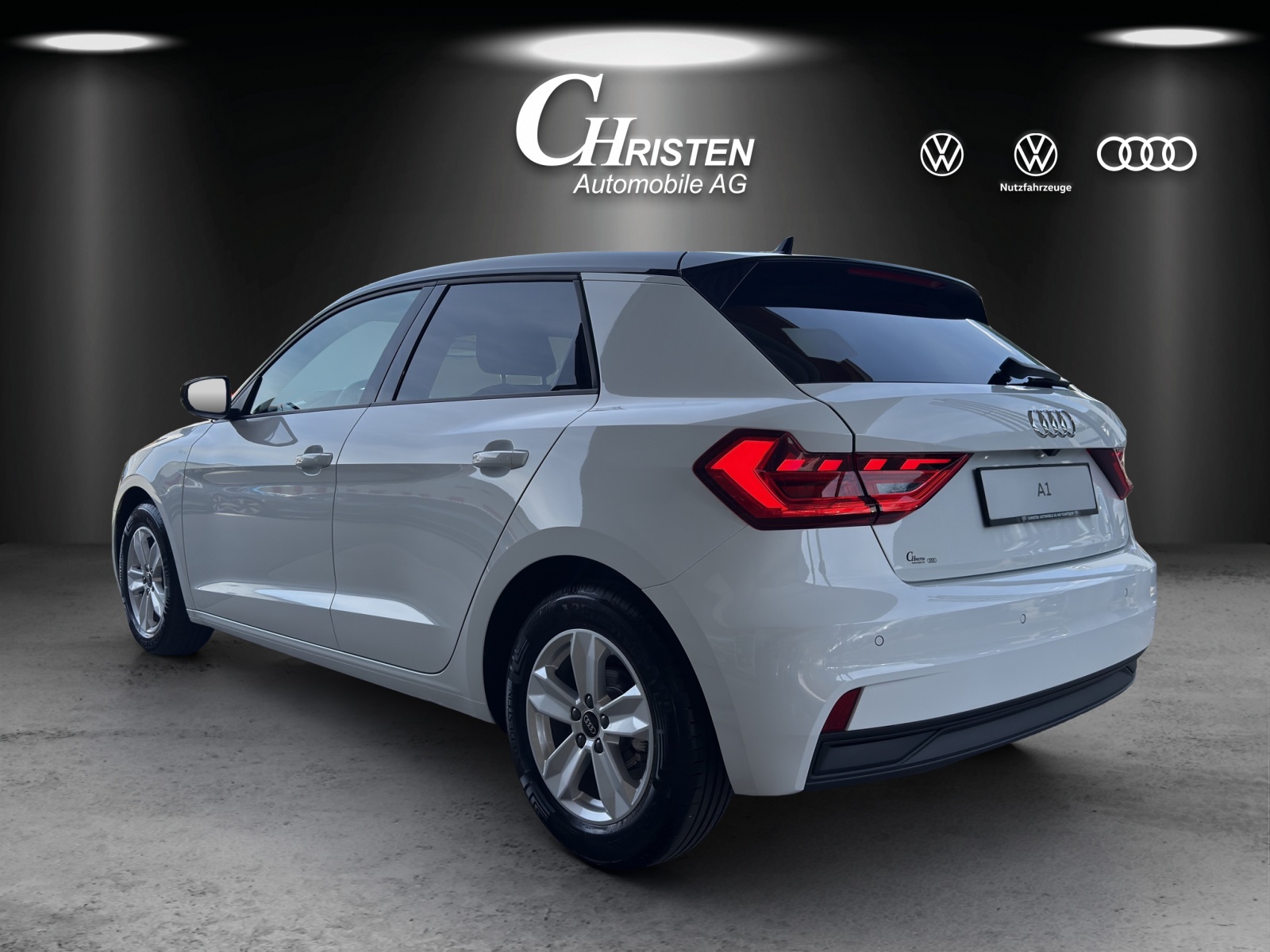 AUDI A1 Sportback 30 TFSI Attraction S-tronic-image-3