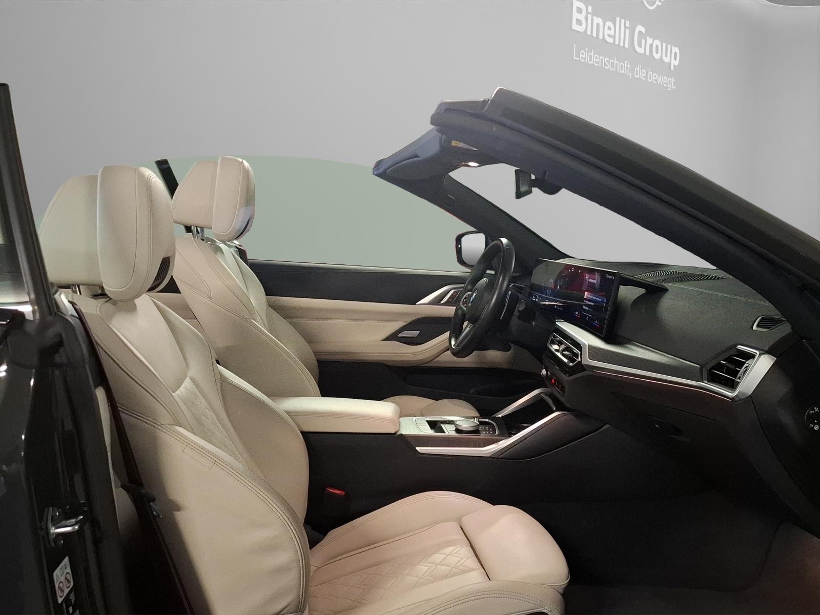 BMW M440i xDrive Cabrio-image-19