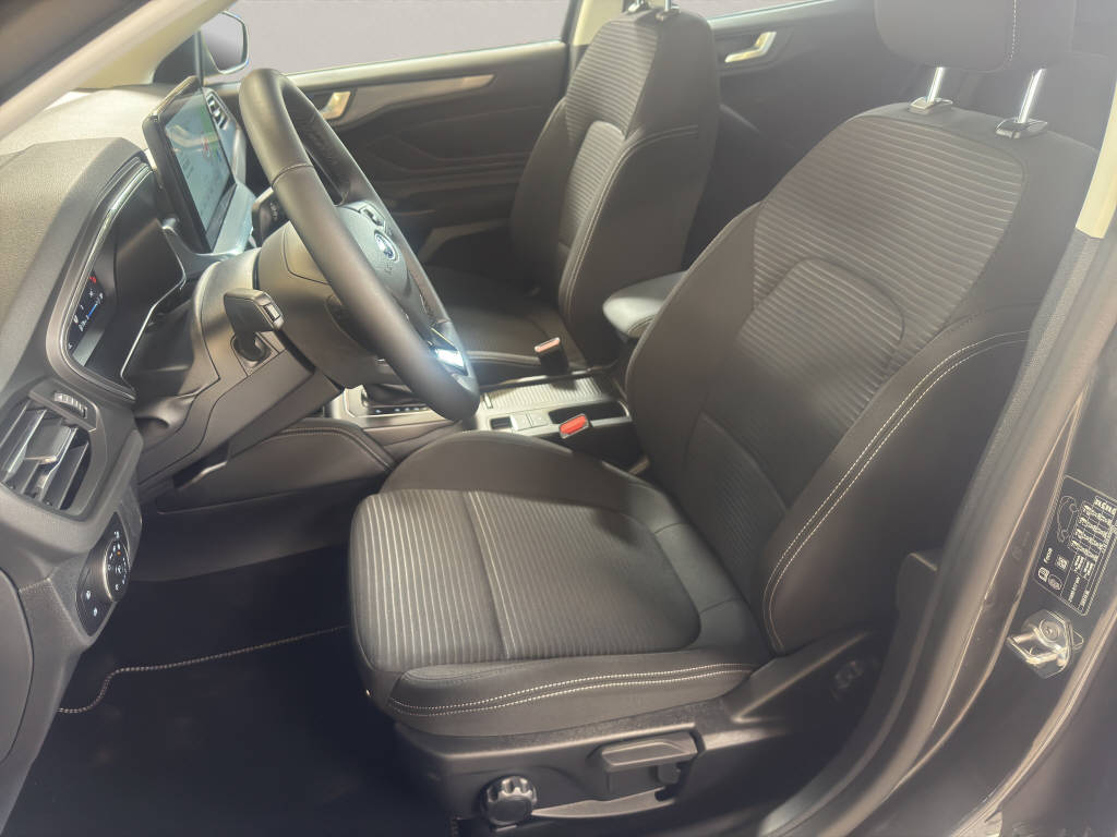 FORD Focus 1.0i EcoBoost Hybrid 155 Act Active X-image-17