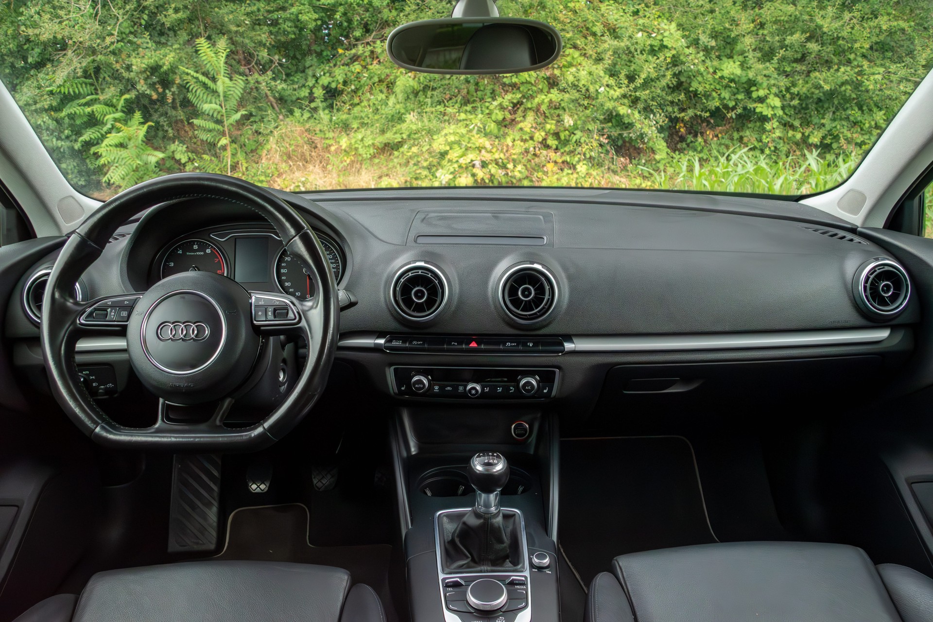 AUDI 1.4 T FSI ultra Ambition-image-4
