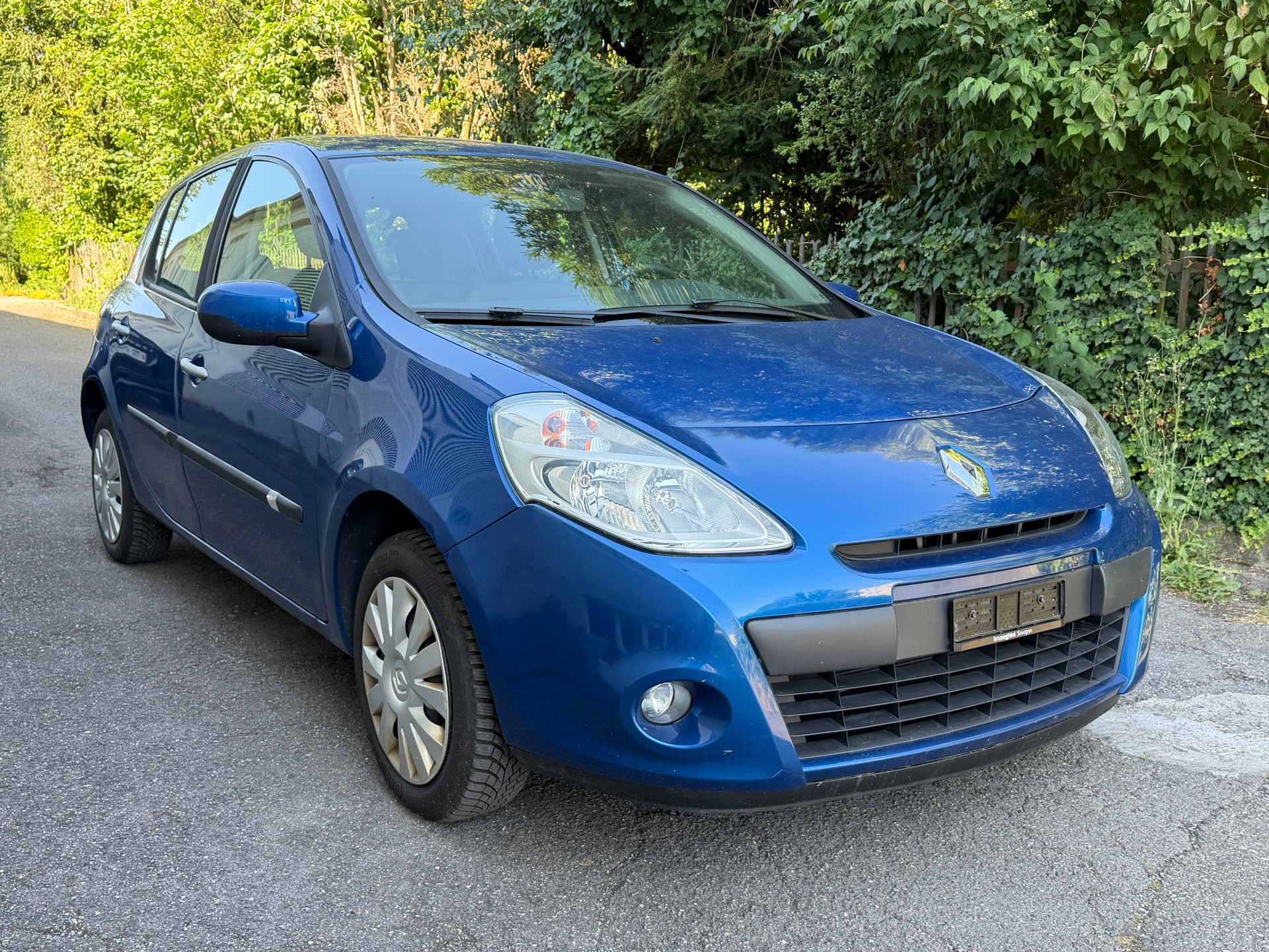 RENAULT Clio 1.2 16V Expression-image-0