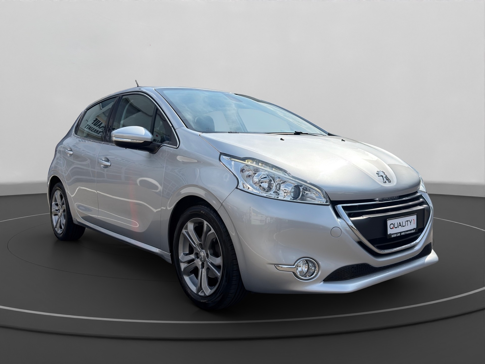 PEUGEOT 208 1.6 VTI Allure Automatik-image-6