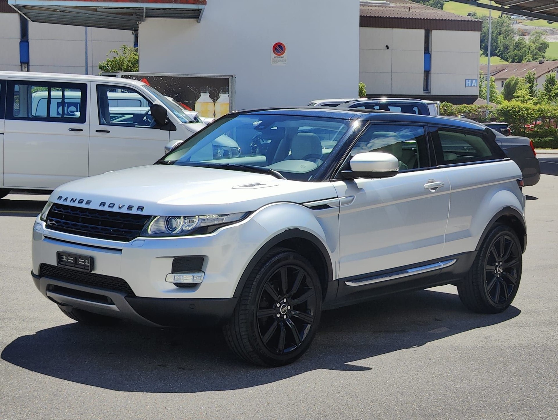 LAND ROVER 2.0 Si4 Dynamic-image-0