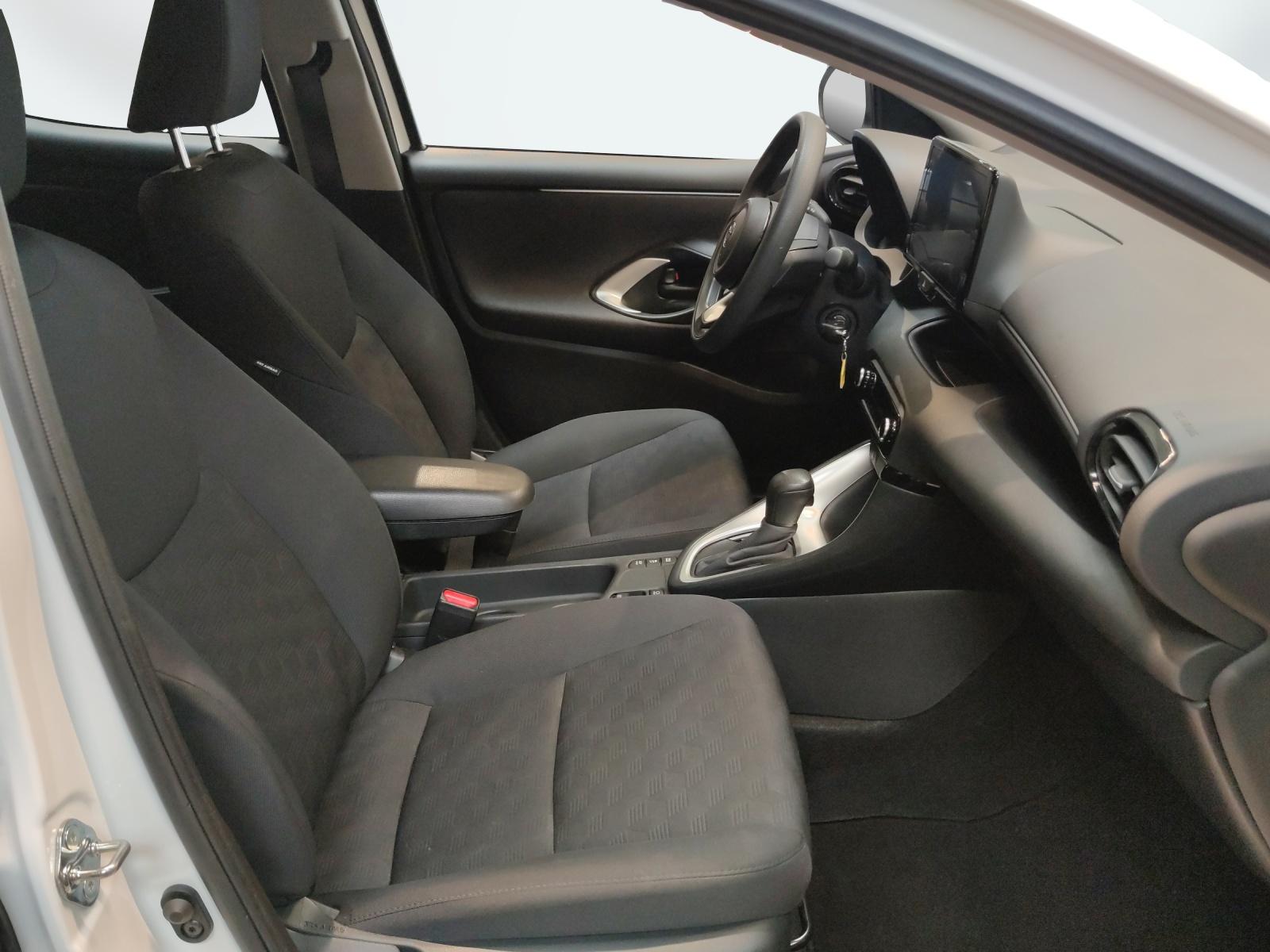 TOYOTA Yaris 1.5 VVT-i HSD Comfort-image-10