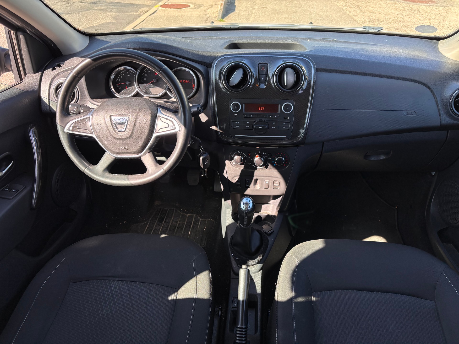 DACIA Logan MCV 0.9 Ambiance-image-5