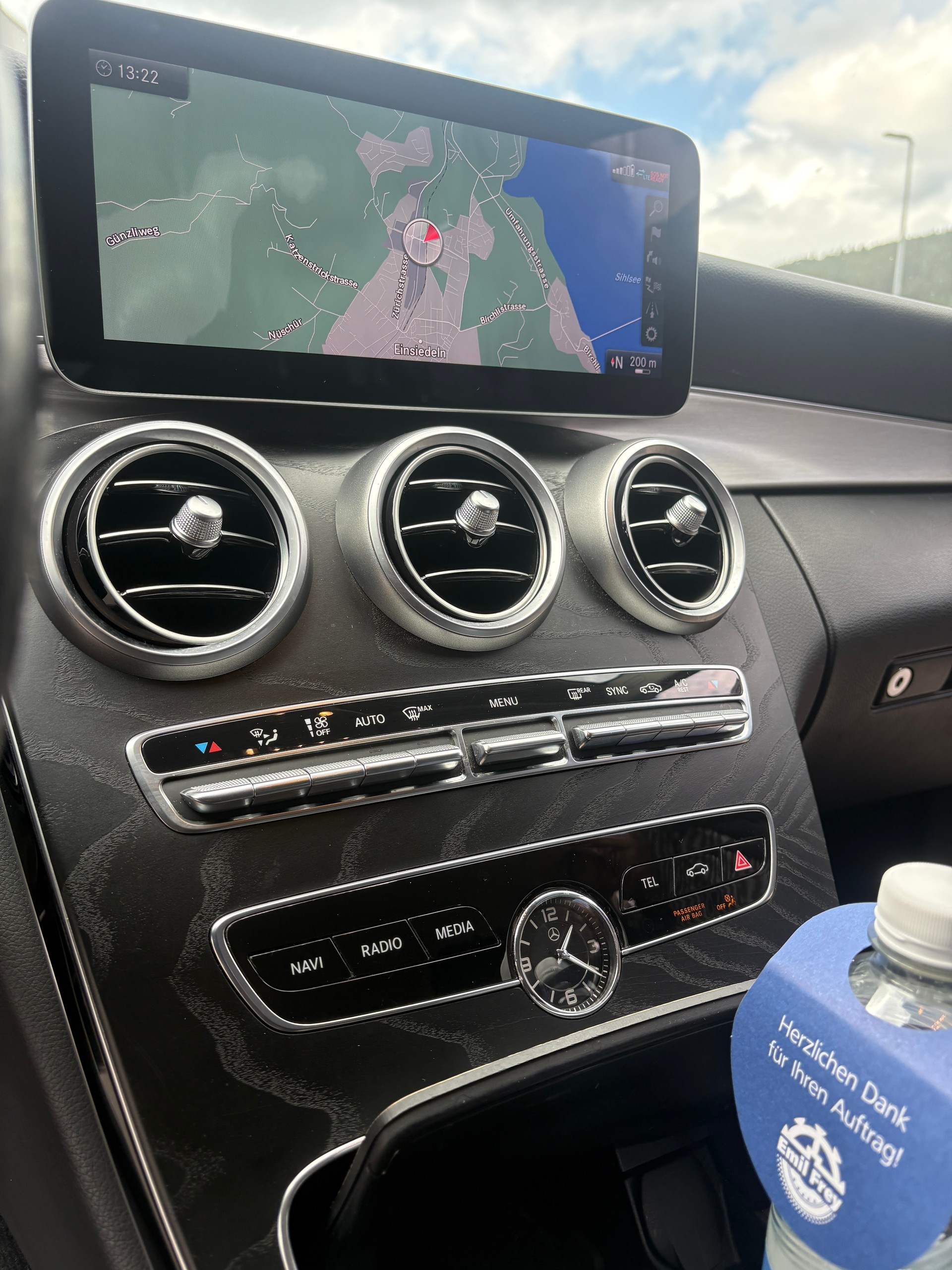 MERCEDES-BENZ C 180 Avantgarde-image-4