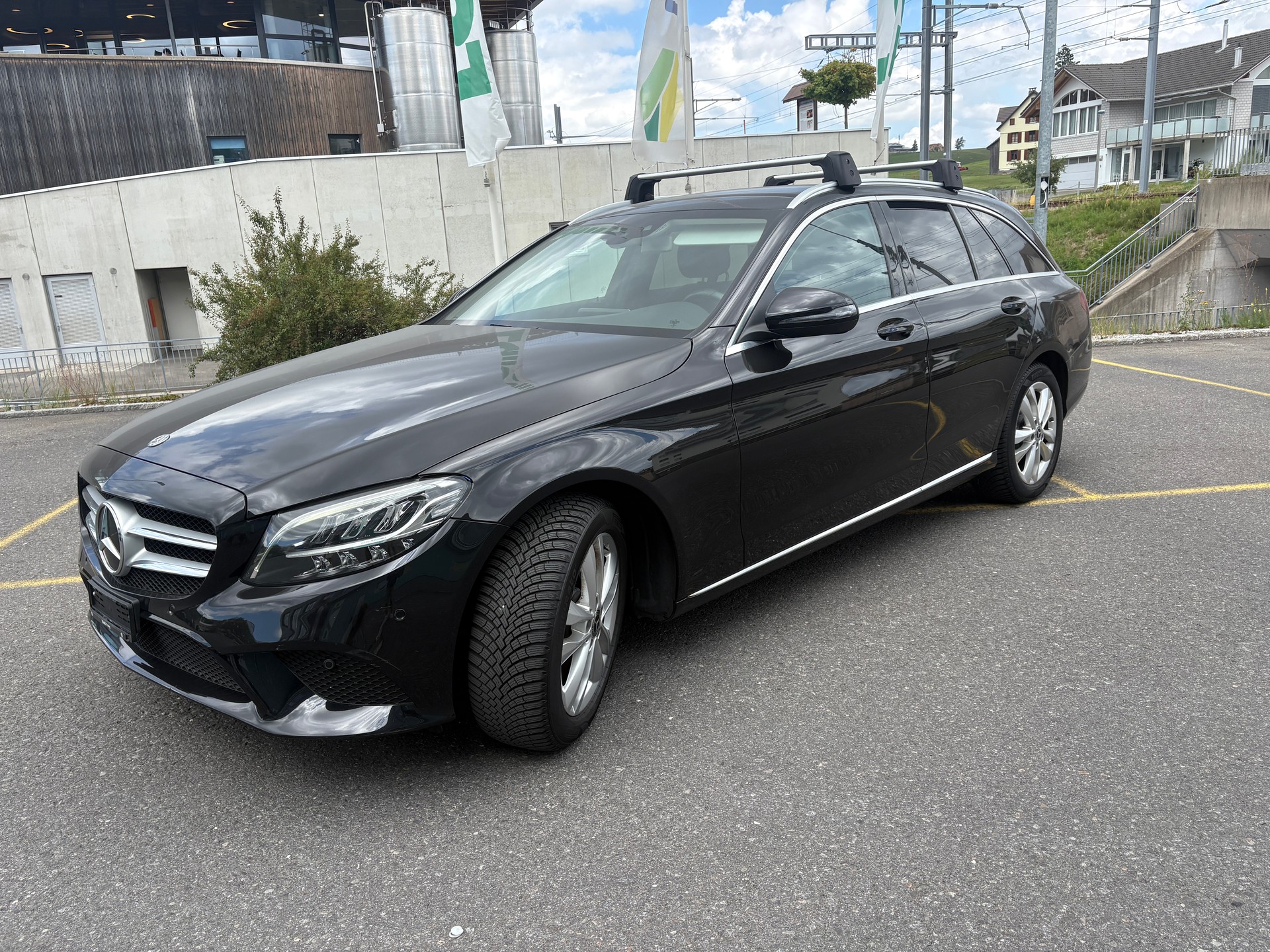 MERCEDES-BENZ C 180 Avantgarde-image-0