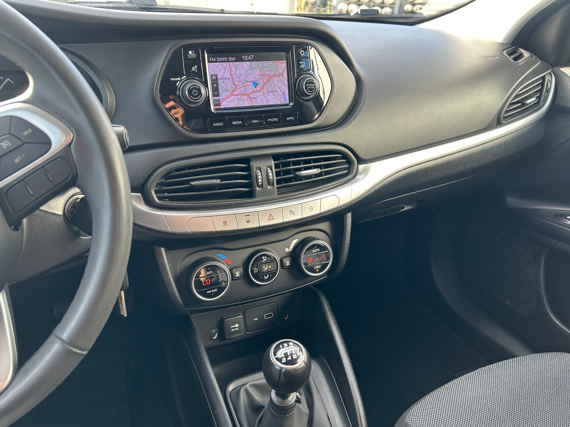 FIAT Tipo 1.4TJet Station Wagon Lounge-image-7