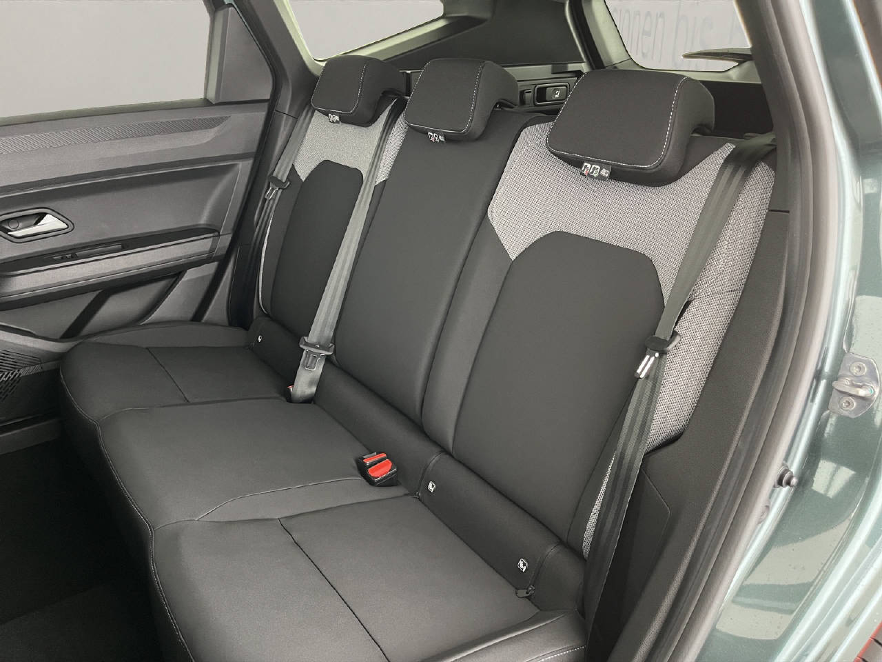 DACIA Bigster 1.8 Hybrid Journey-image-7