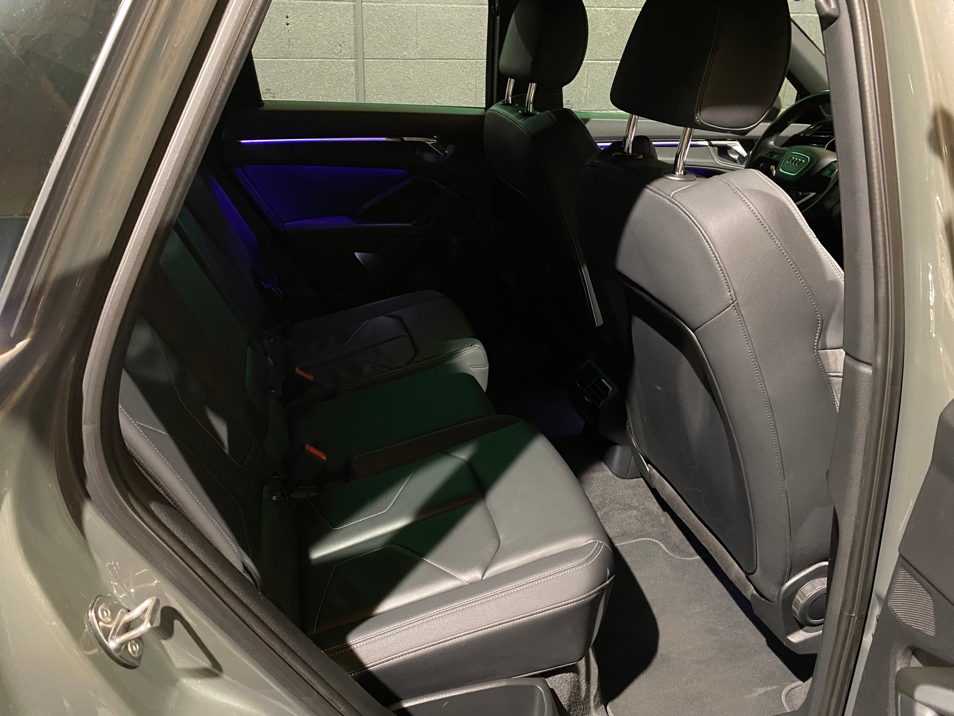 AUDI Q3 40 TFSI S line quattro S-tronic-image-28