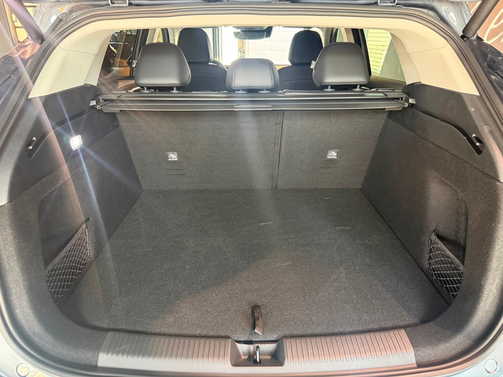MG HS 1.5 T HEV Luxury-image-24