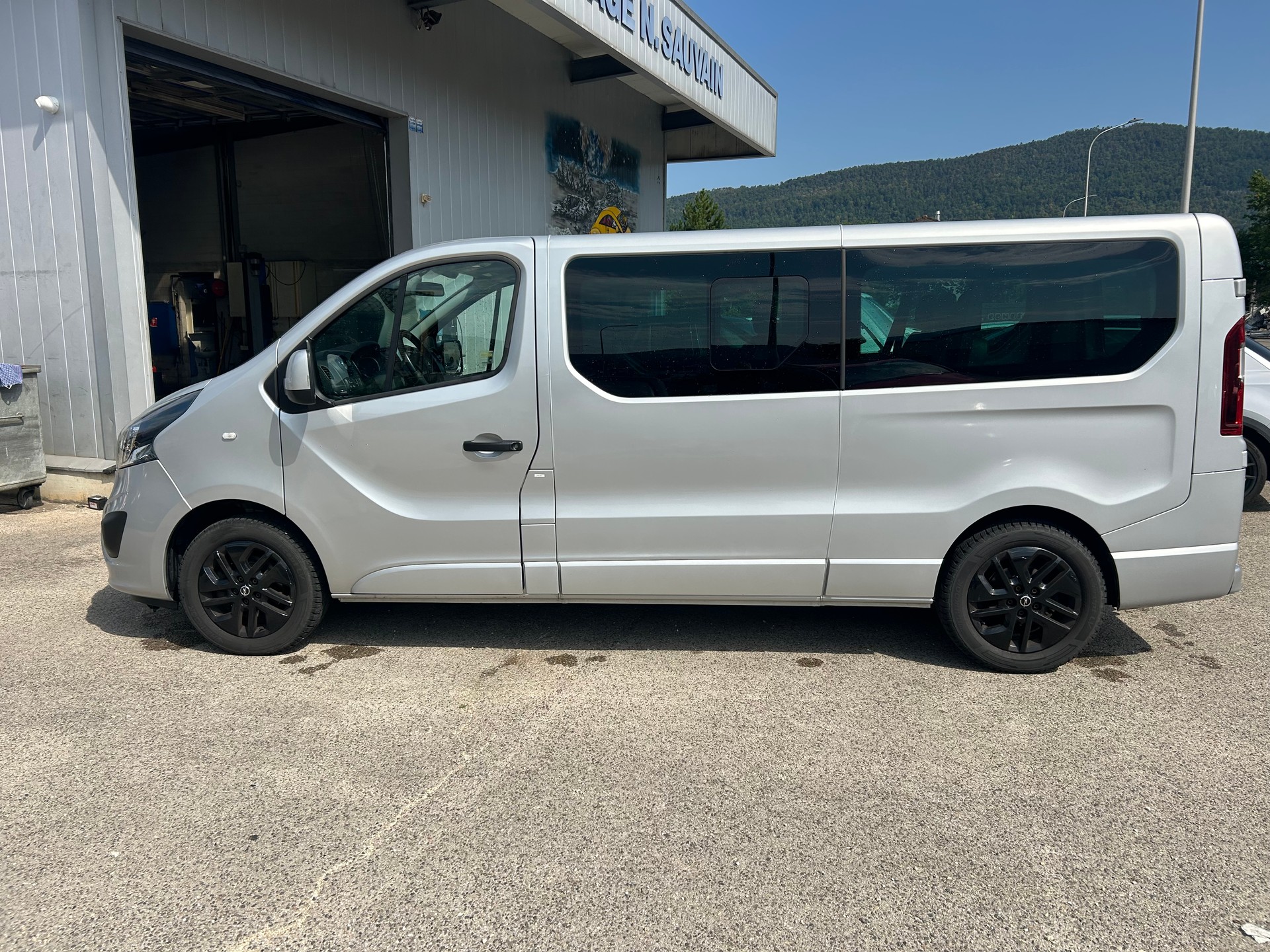 OPEL Vivaro 1.6CDTI Sport 2.9t L2H1-image-3
