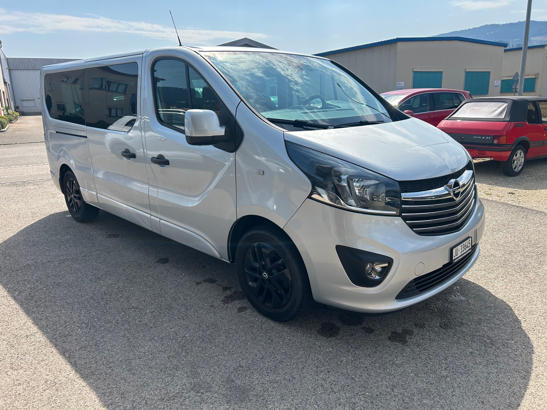 OPEL Vivaro 1.6CDTI Sport 2.9t L2H1-image-1