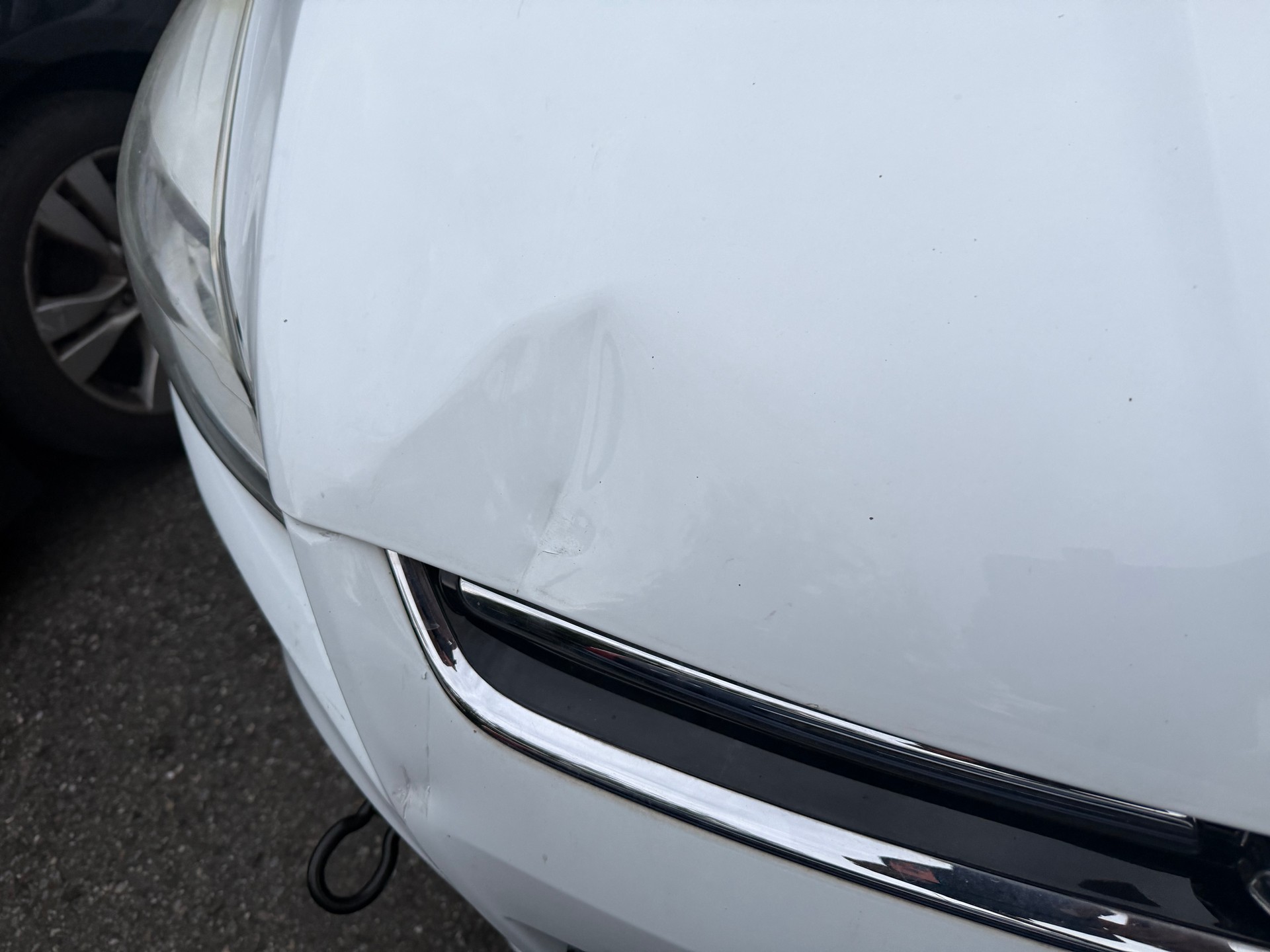 FORD Kuga 2.0 TDCi Titanium 4WD PowerShift-image-4