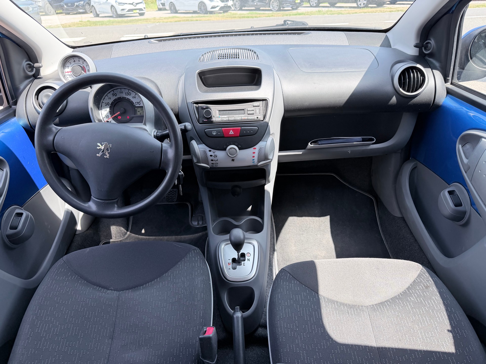 PEUGEOT 107 1.0 Trendy BMP5+++AUTOMAT+++FRISCH AB MFK UND SERVICE+++-image-5