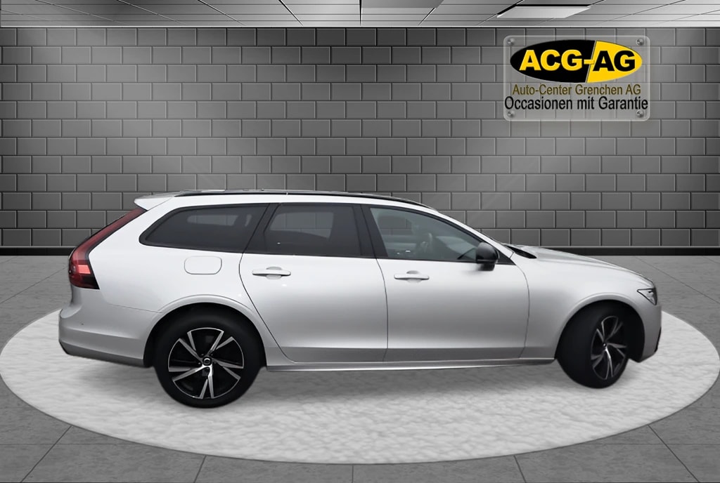 VOLVO V90 B5 AWD Diesel Mild Hybrid R-Design Geartronic ** PR.Glass-Schiebedach ** Pack Light ** Pack Winter **-image-5