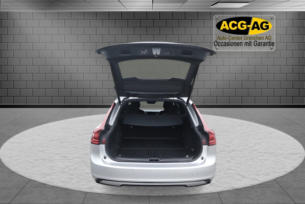 VOLVO V90 B5 AWD Diesel Mild Hybrid R-Design Geartronic ** PR.Glass-Schiebedach ** Pack Light ** Pack Winter **-image-6