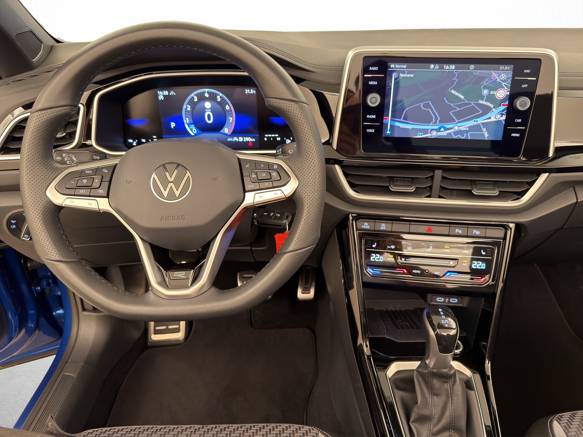 VW T-Roc Cabriolet 1.5 TSI R-Line DSG-image-8