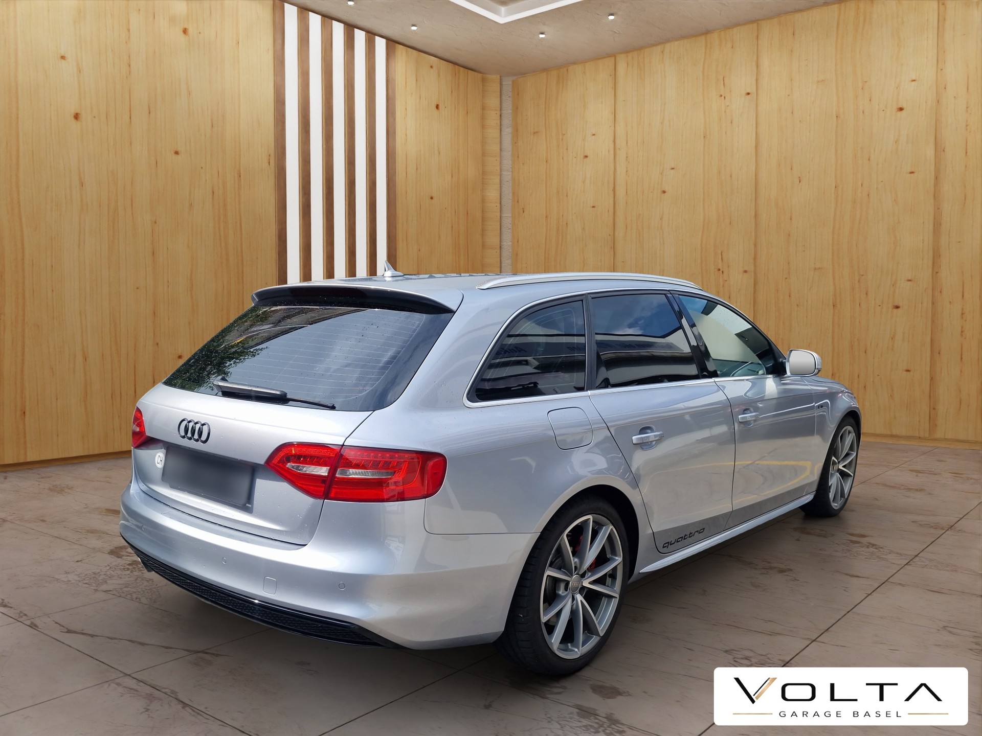 AUDI A4 Avant 3.0 TDI clean diesel quattro s-tronic-image-5
