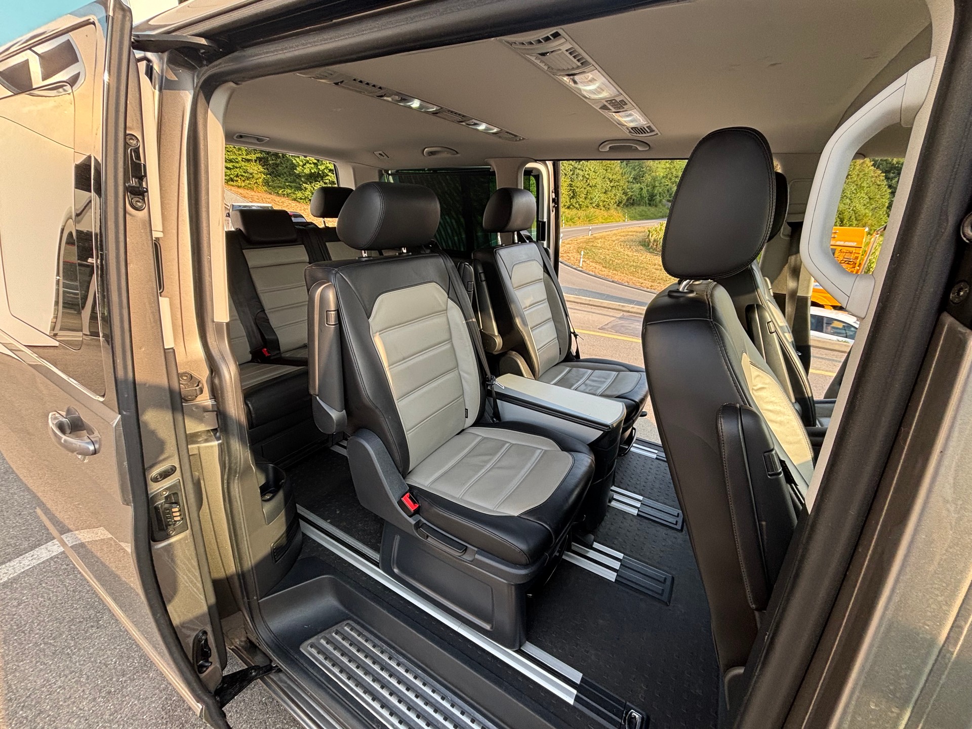 VW T6 Multivan 2.0 TSI Highline DSG-image-8