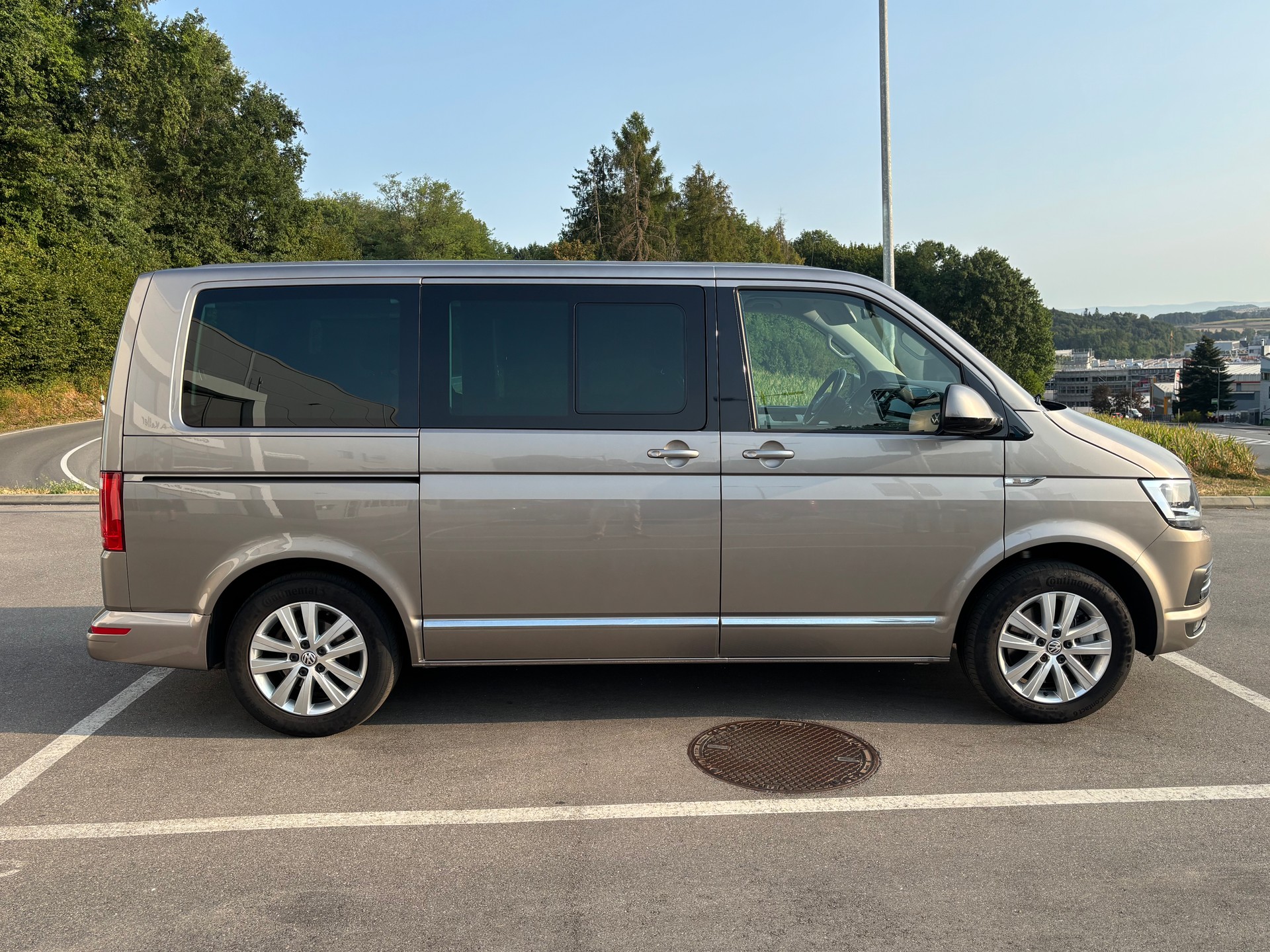 VW T6 Multivan 2.0 TSI Highline DSG-image-5