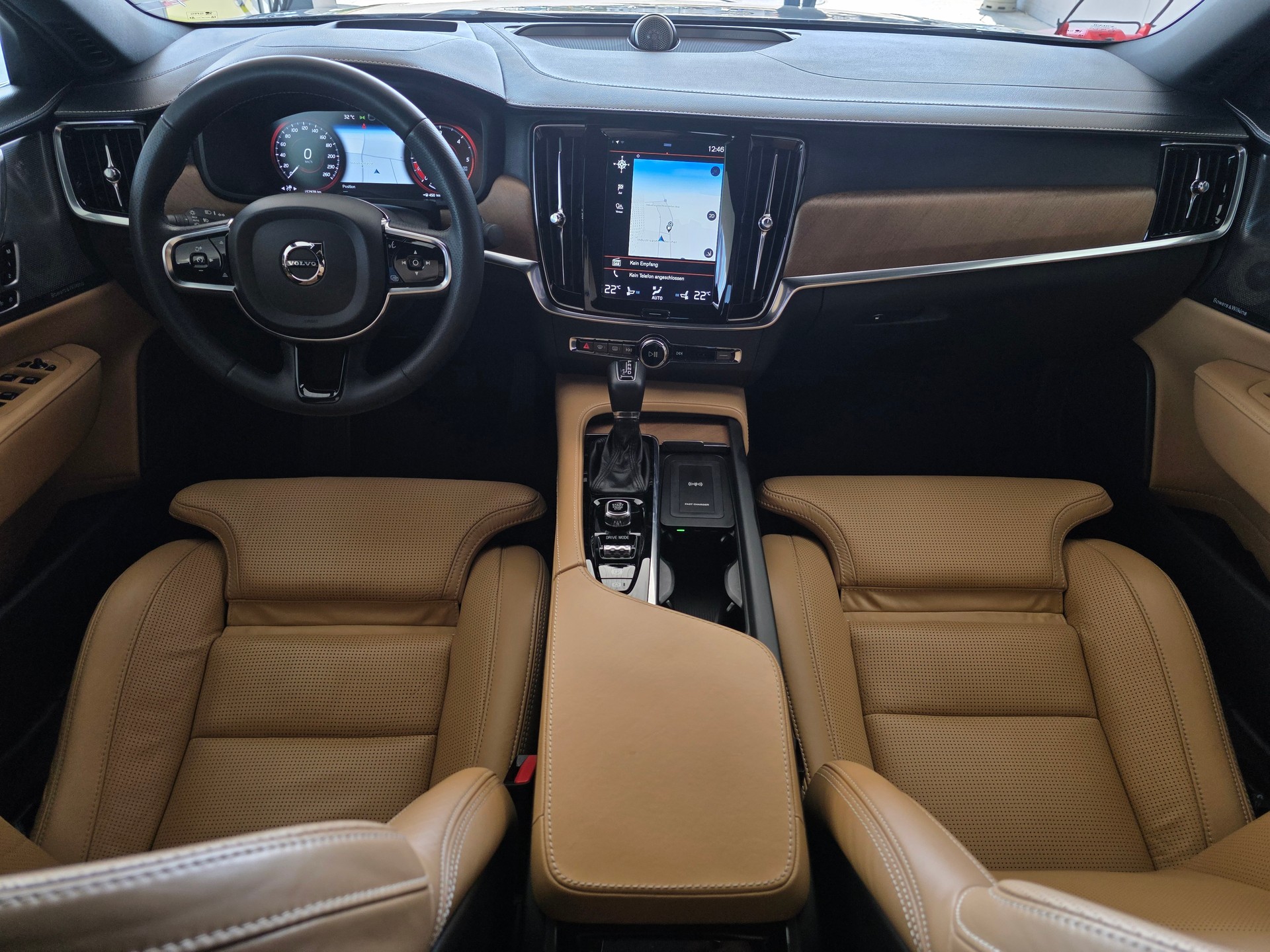VOLVO S90 D5 AWD Inscription Geartronic Powerpulse * CH-Fahrzeug * Vollausstattung * Neuwertiger Zustand *-image-10