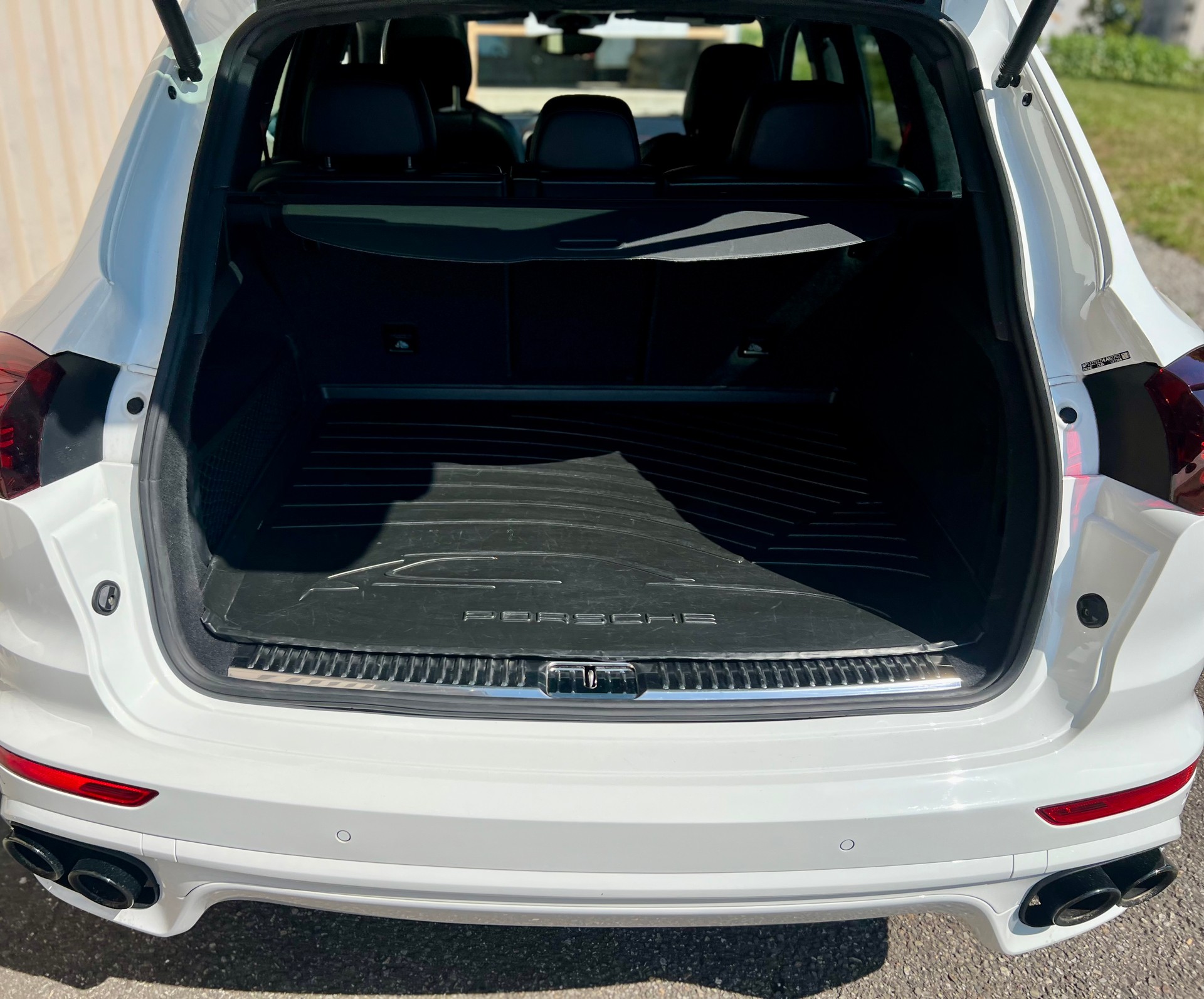 PORSCHE Cayenne GTS by Nutzfahrzeugcenter Seetal-image-7