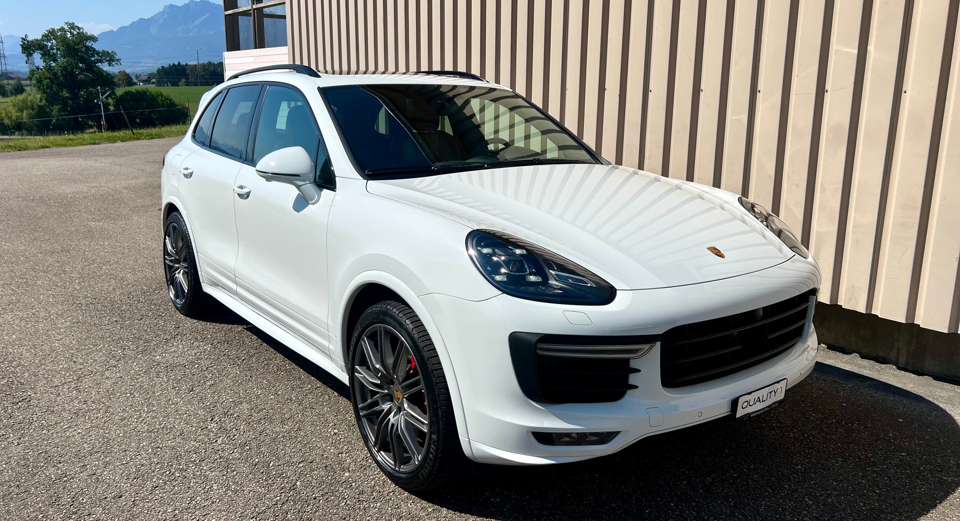 PORSCHE Cayenne GTS by Nutzfahrzeugcenter Seetal-image-1