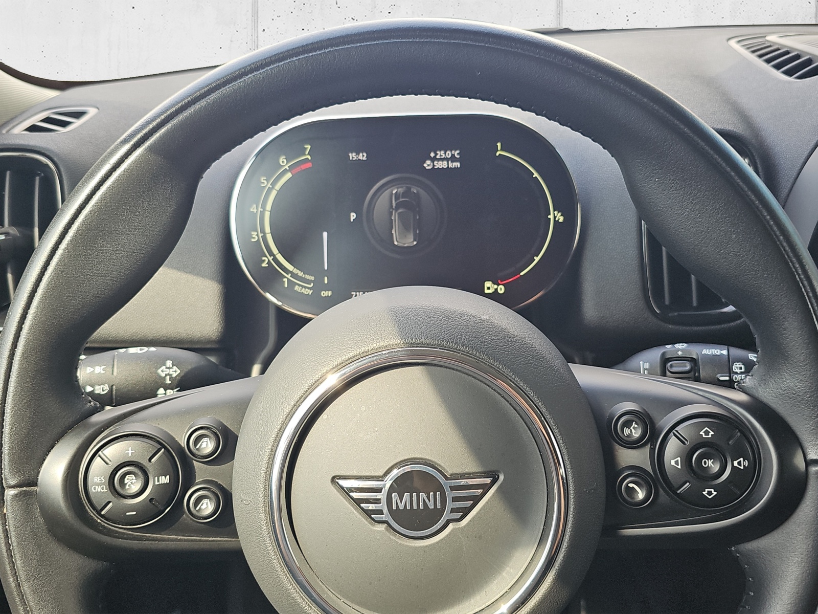 MINI Countryman Cooper S ALL4-image-12