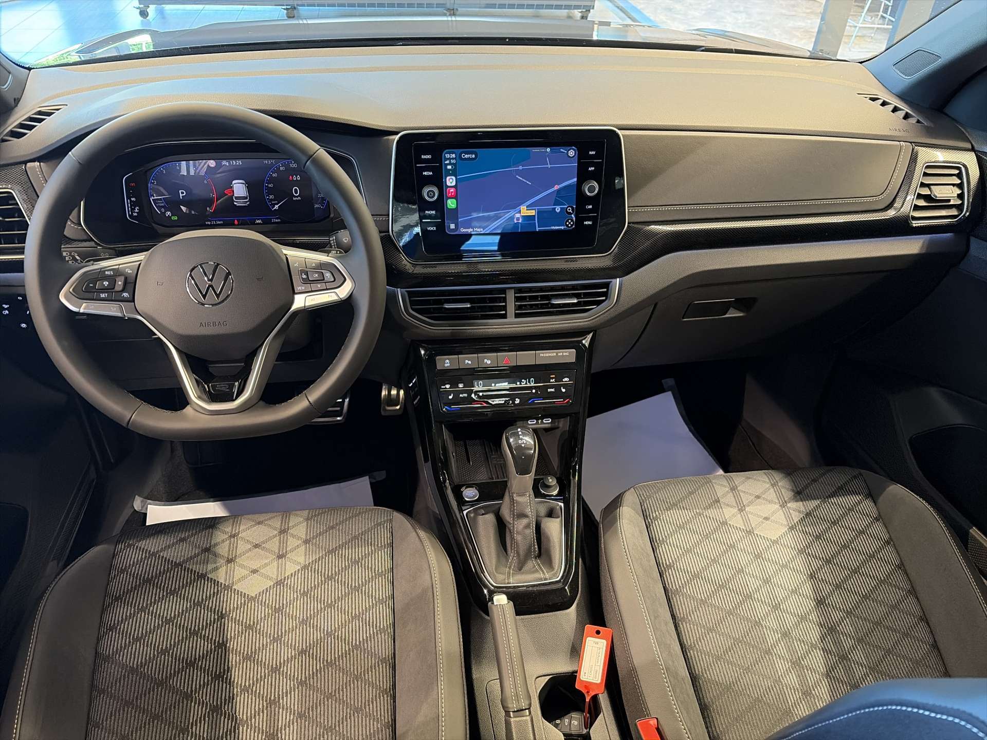 VW T-Cross 1.5 TSi EVO ACT R-Line DSG-Automat-image-14