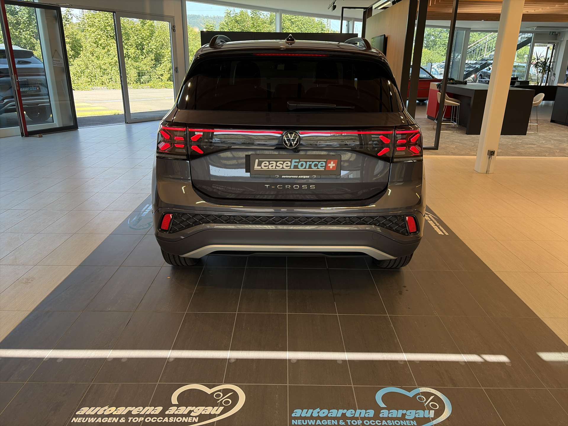 VW T-Cross 1.5 TSi EVO ACT R-Line DSG-Automat-image-12