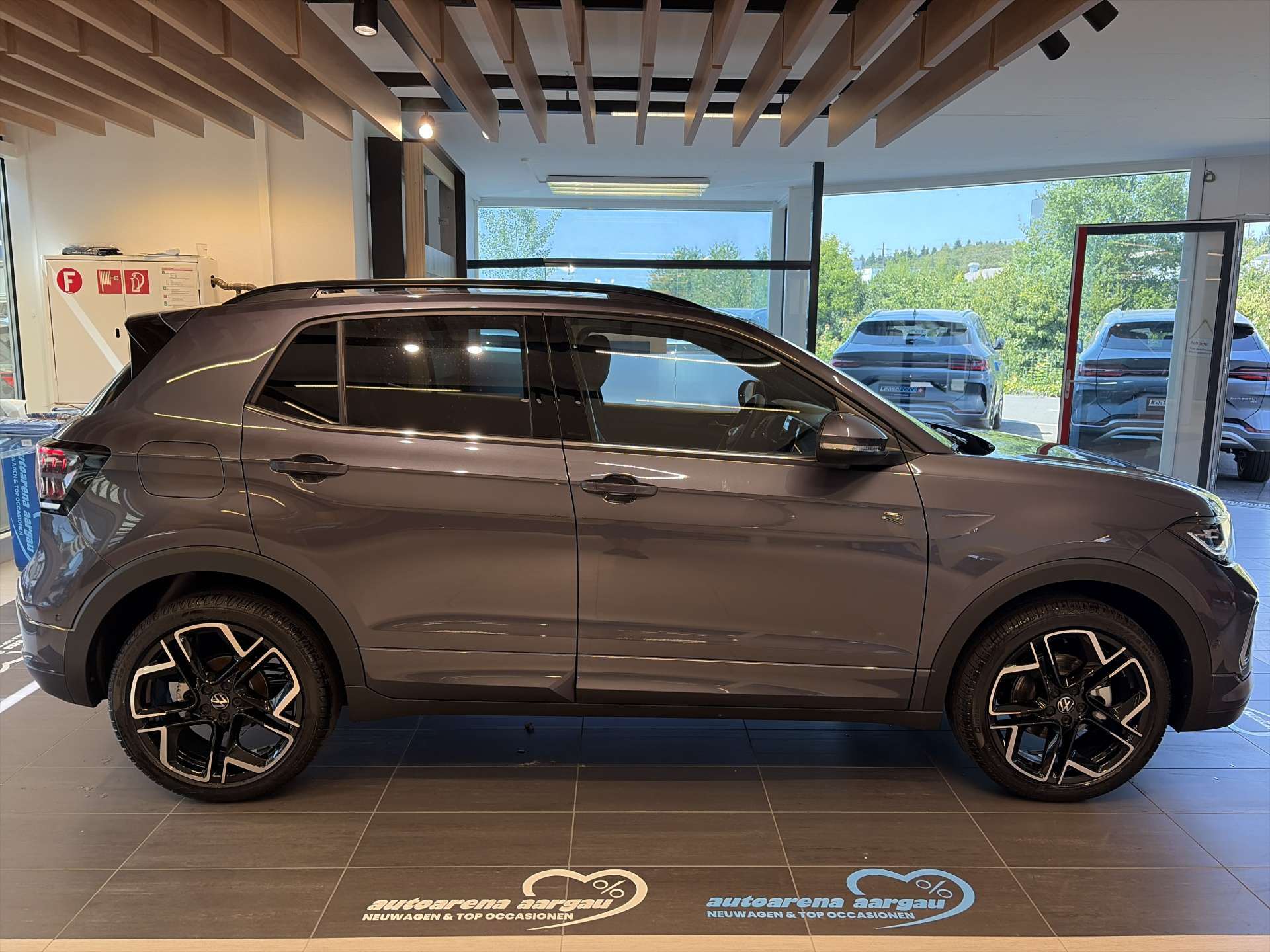 VW T-Cross 1.5 TSi EVO ACT R-Line DSG-Automat-image-13